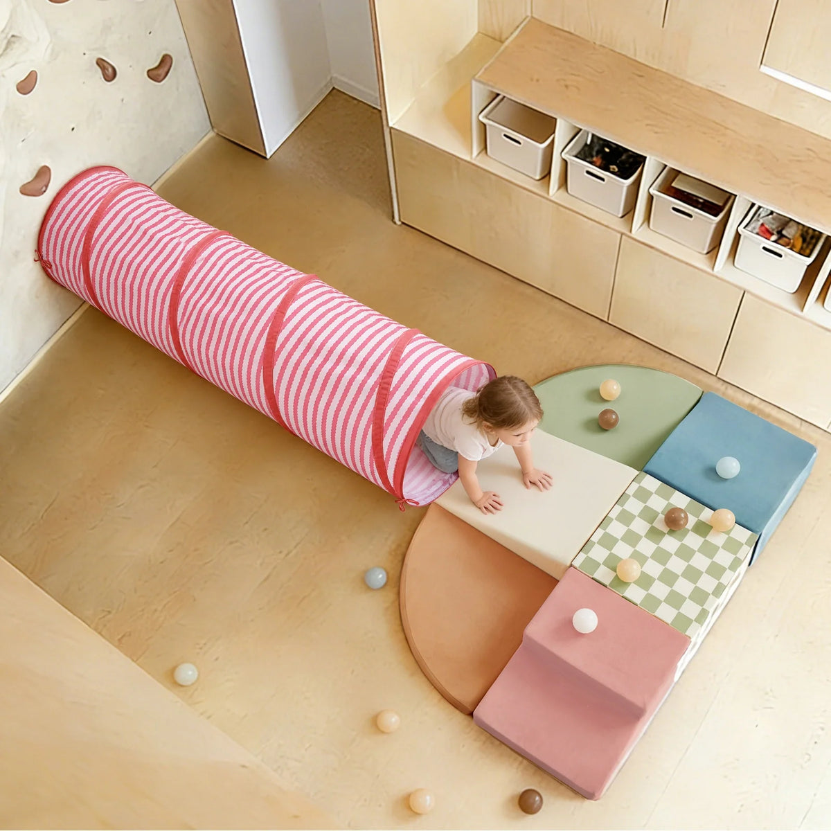 ® Adventure Play Tunnel