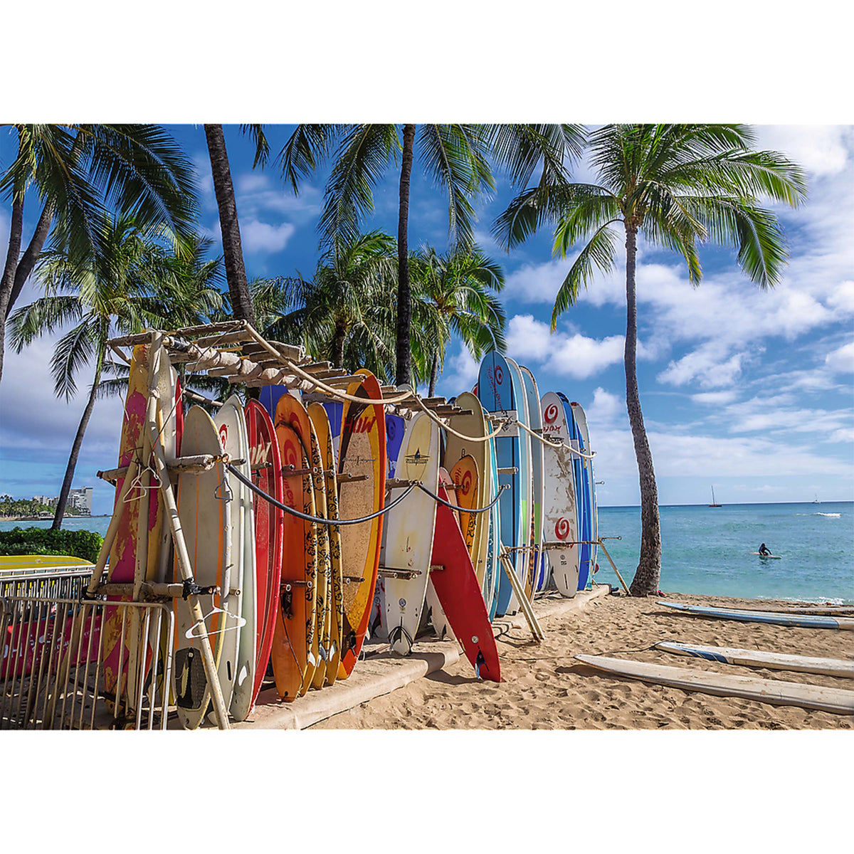Red Waikiki Beach Hawaii 1000 Piece Puzzle