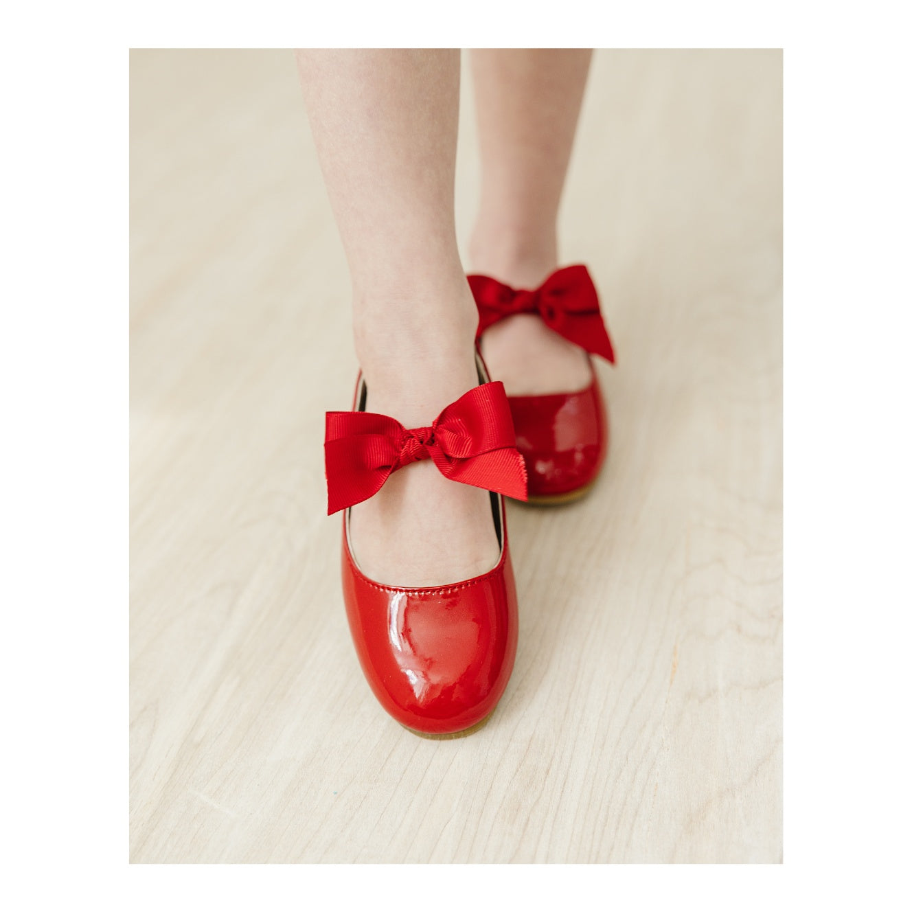 Amelia Bow Flat