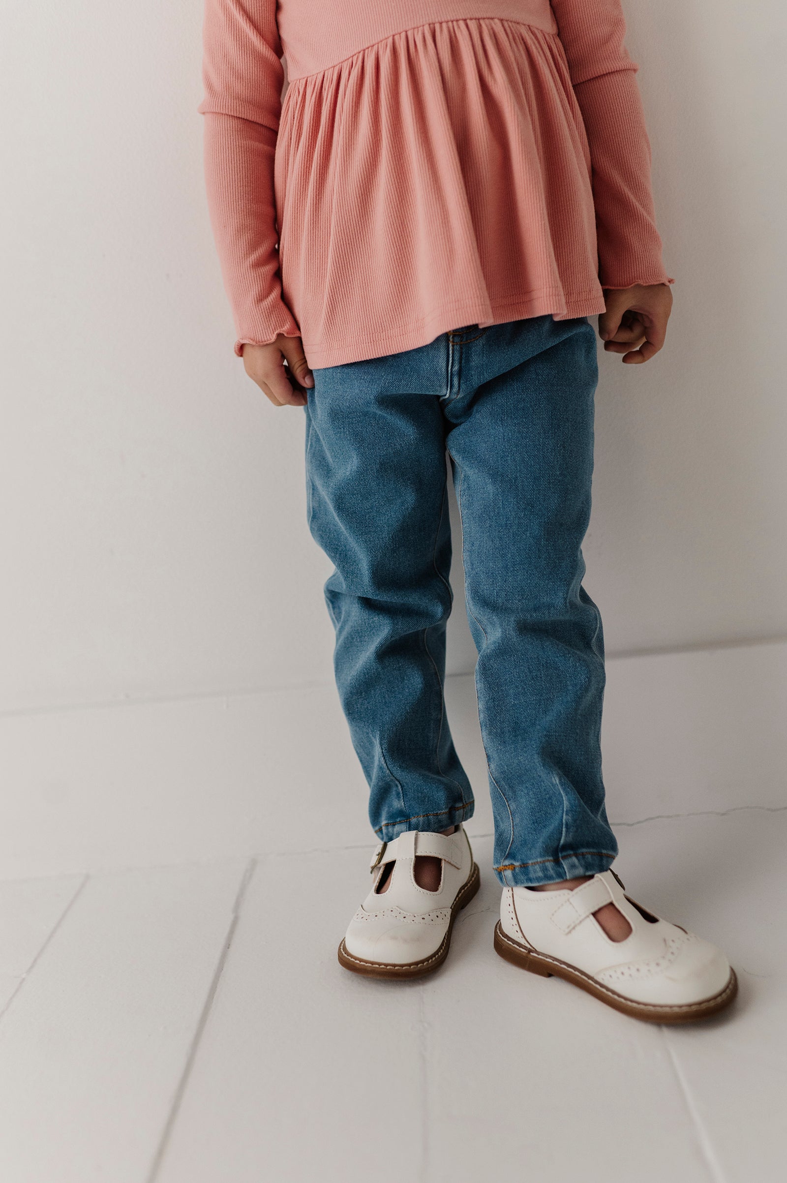 Girls Paperbag Denim Pants In Mid Blue Wash