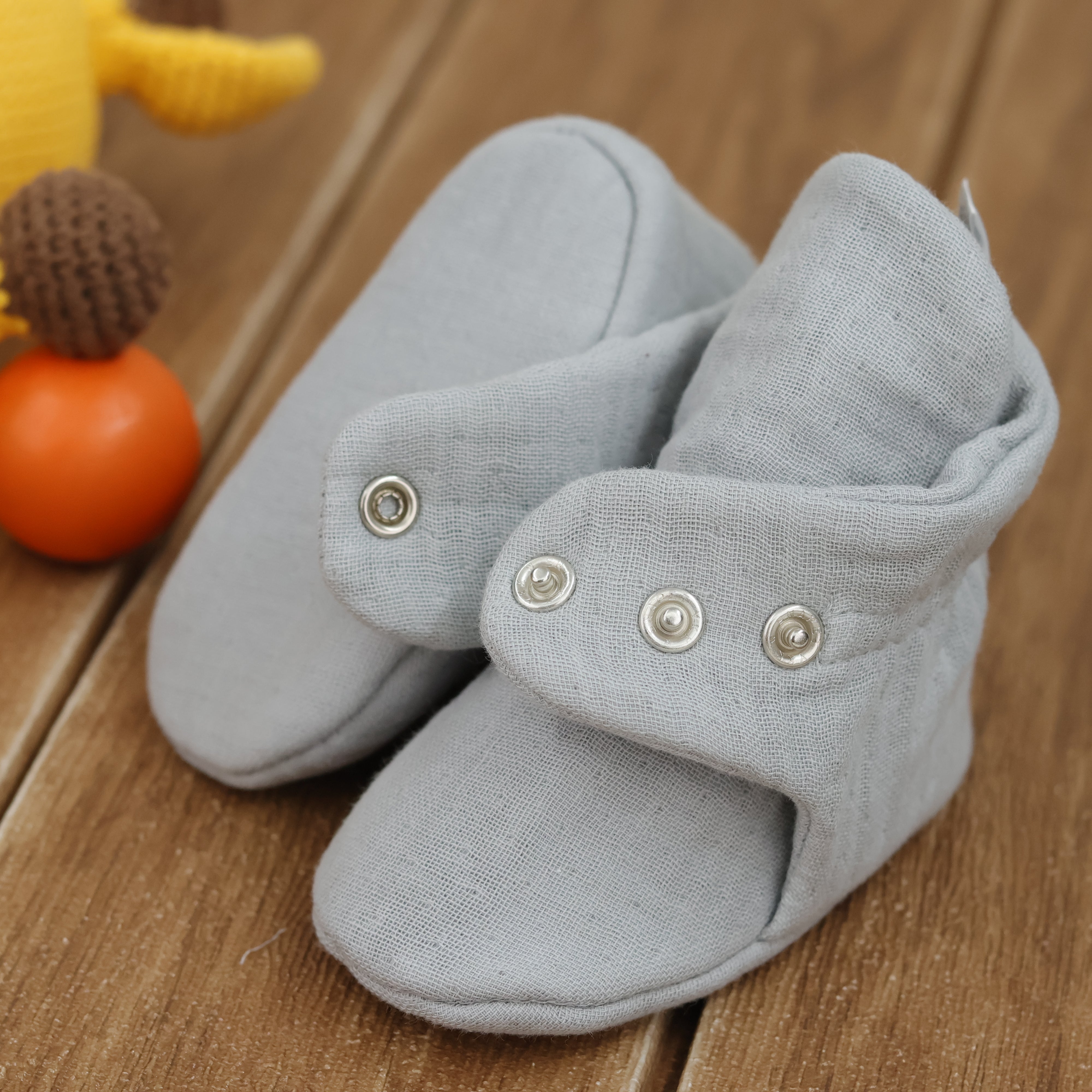 Muslin Stay On Baby Booties Gray