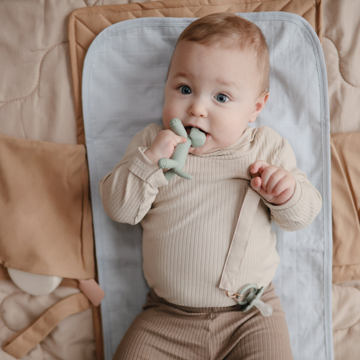 Linen Pacifier Clip 2-pack