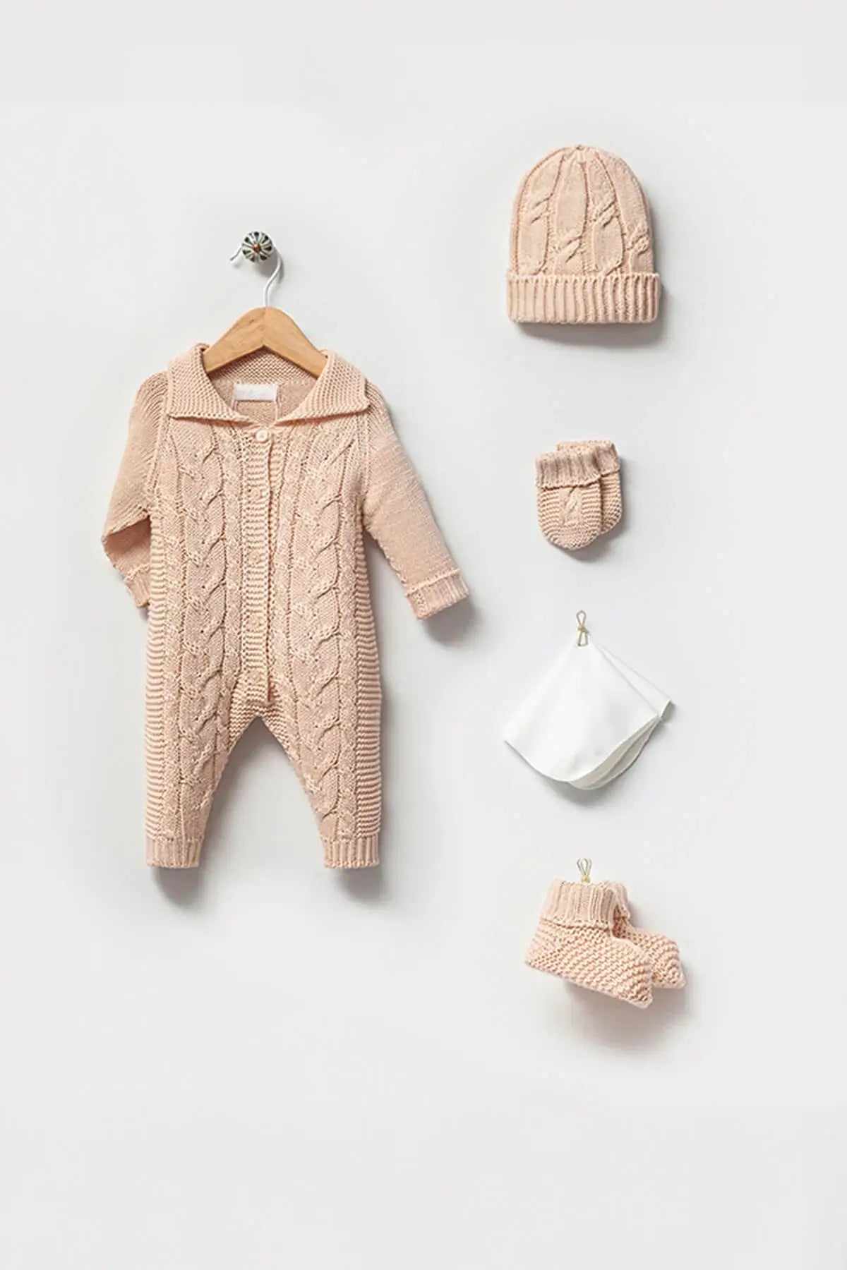 Axel Beige Newborn Coming Home Outfit (10 Pcs)