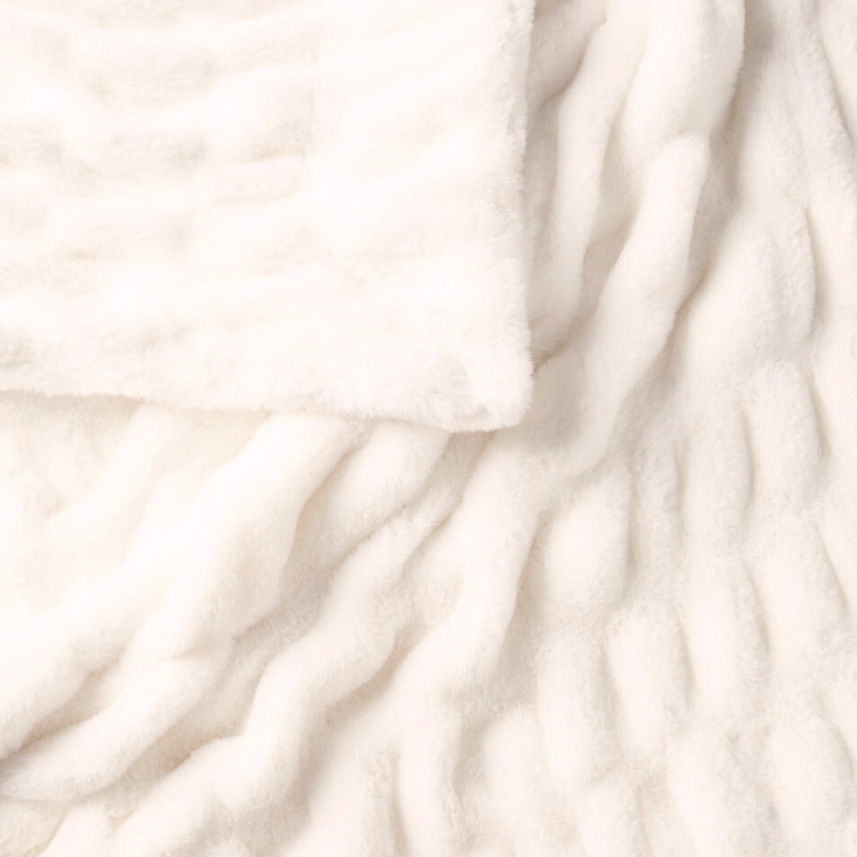 Rippled Faux Fur Throw Blanket