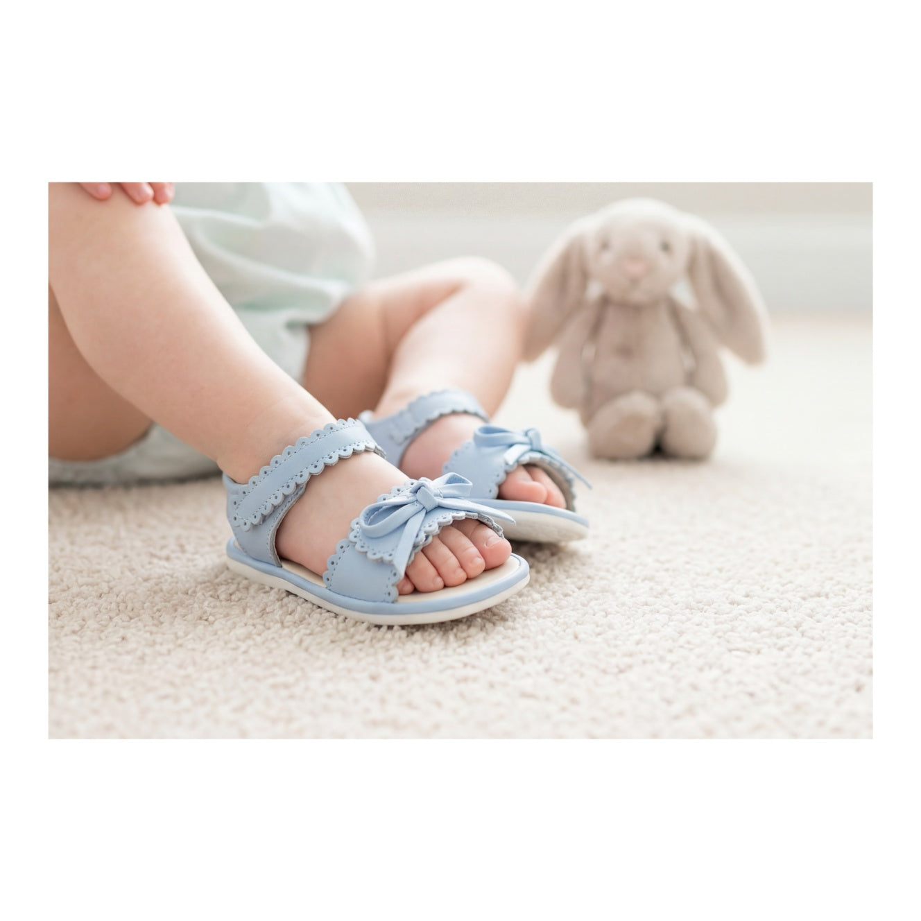 Amelie Scalloped Sandal (baby)