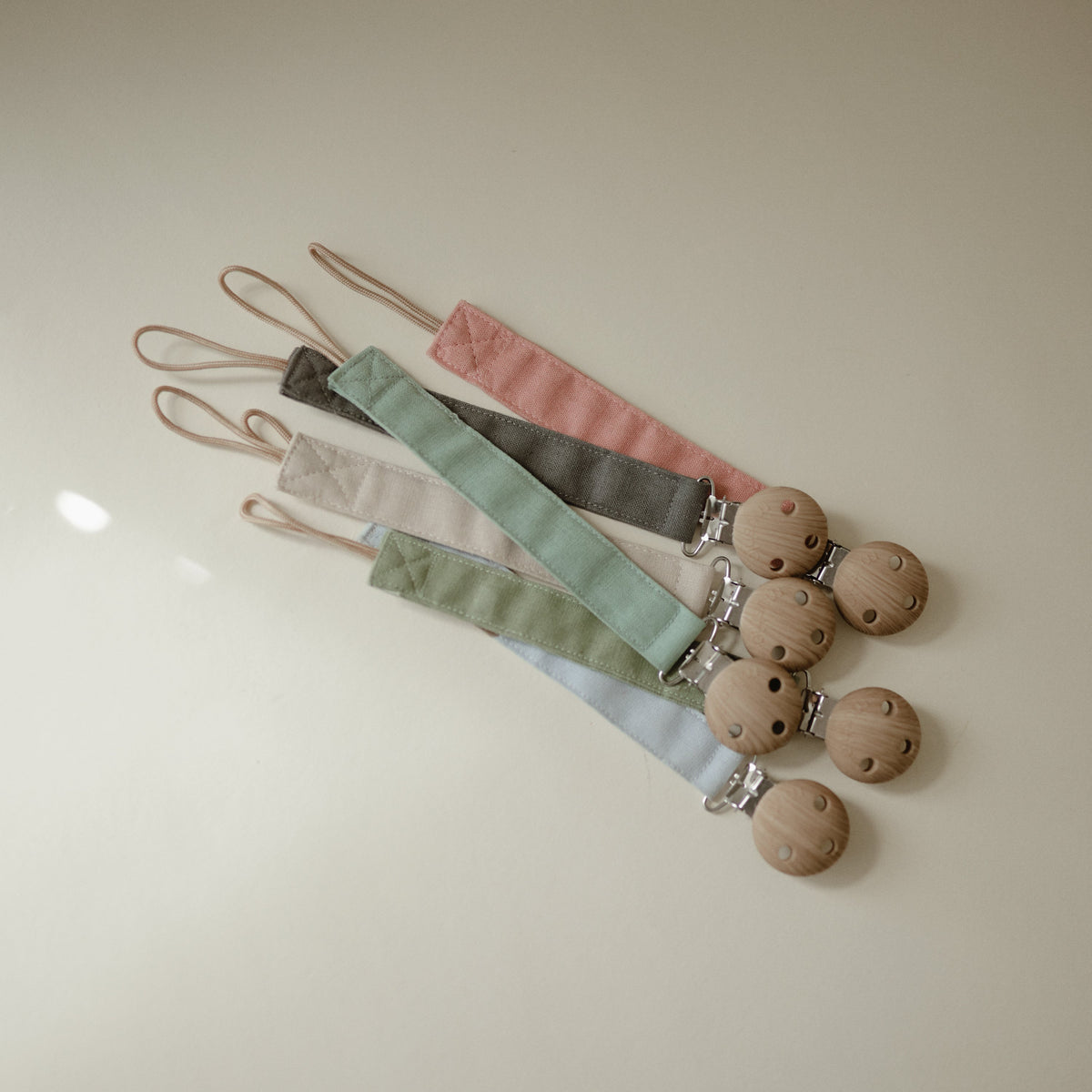 Linen Pacifier Clip 2-pack