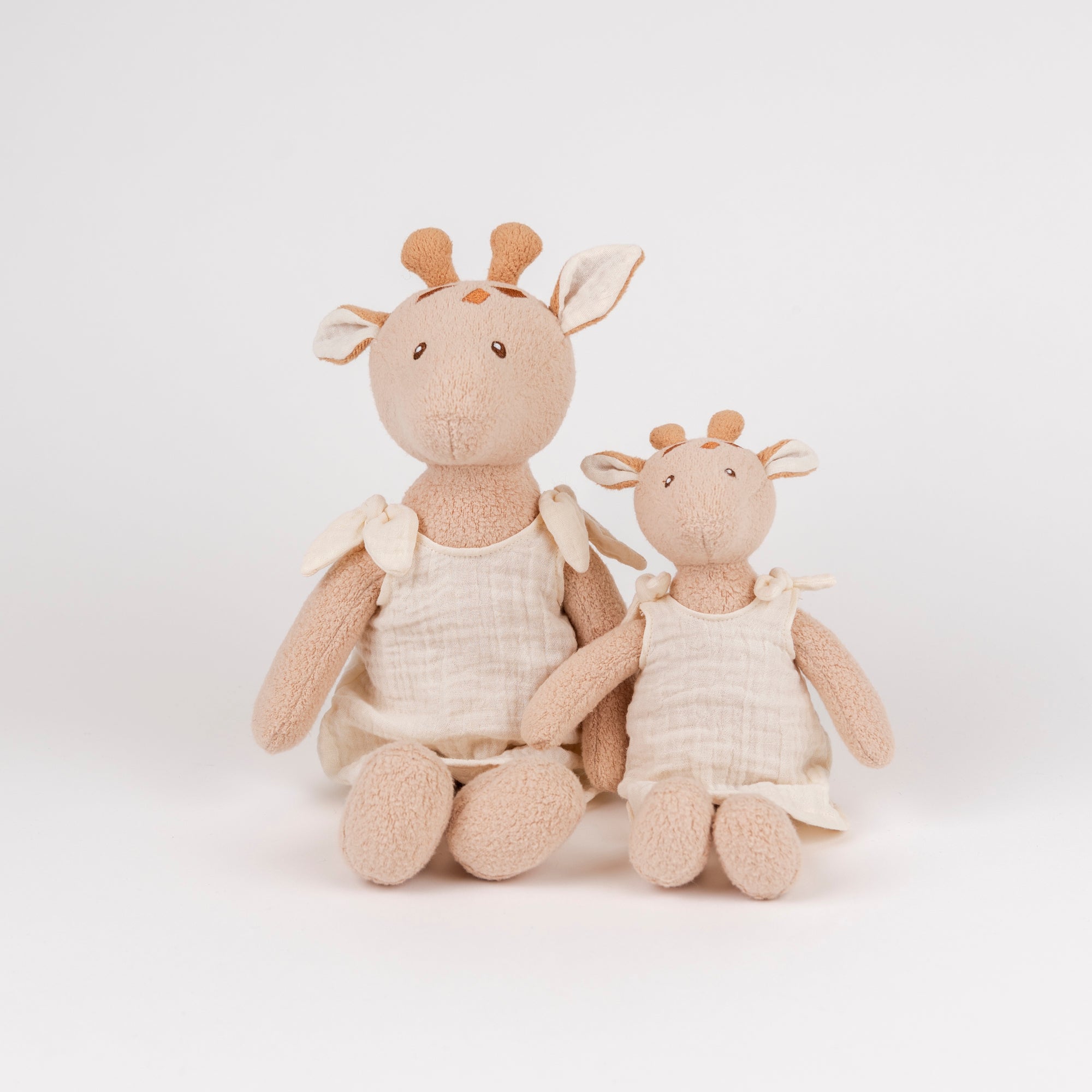 Leonie Giraffe - Large