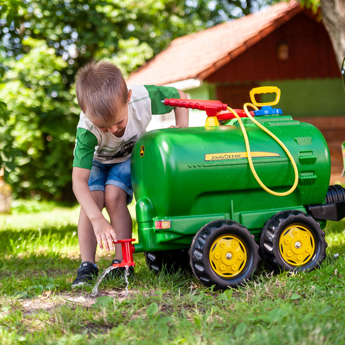 John Deere Water Tanker With Pump And Spray Gun