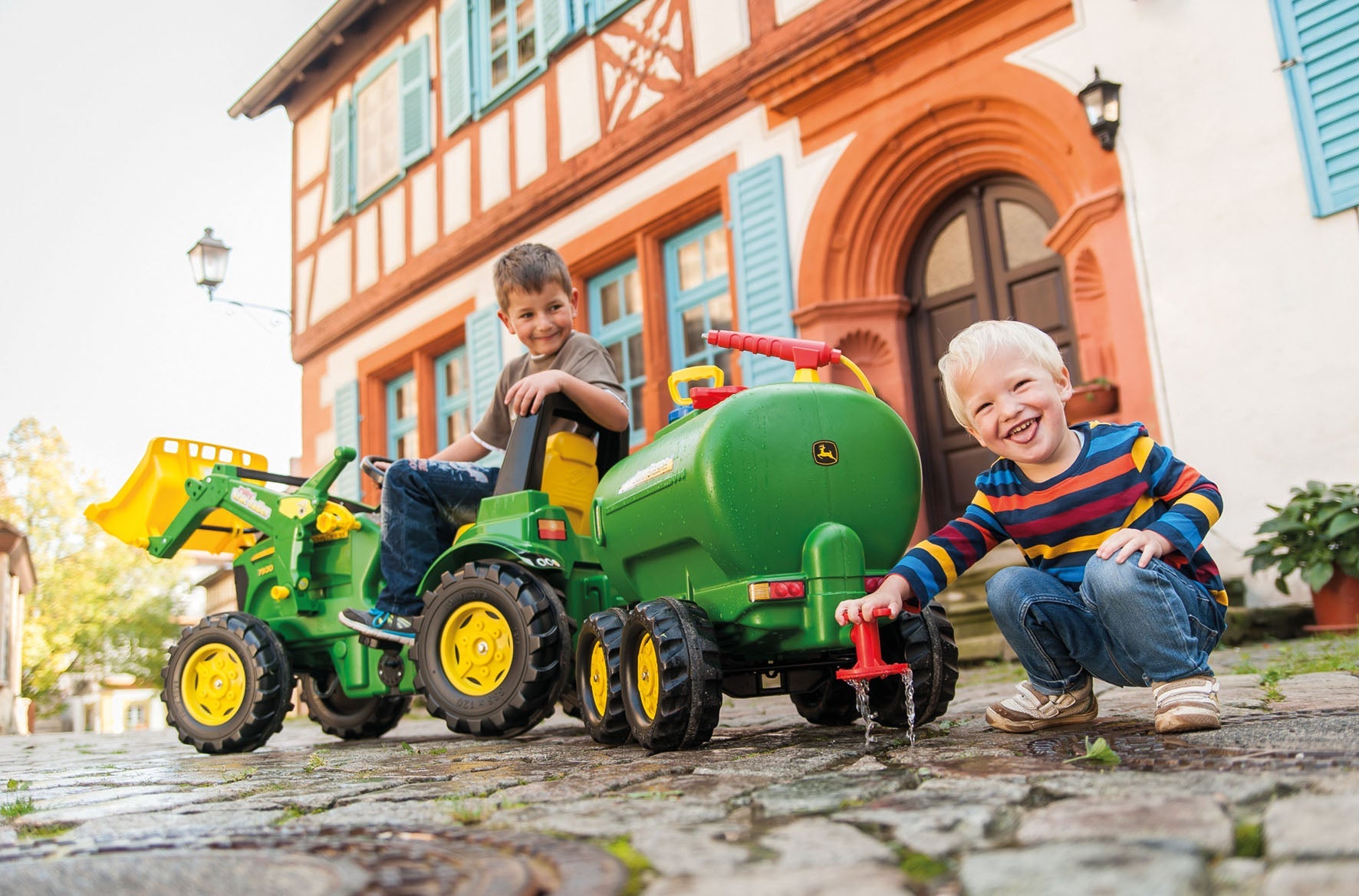 John Deere Water Tanker With Pump And Spray Gun