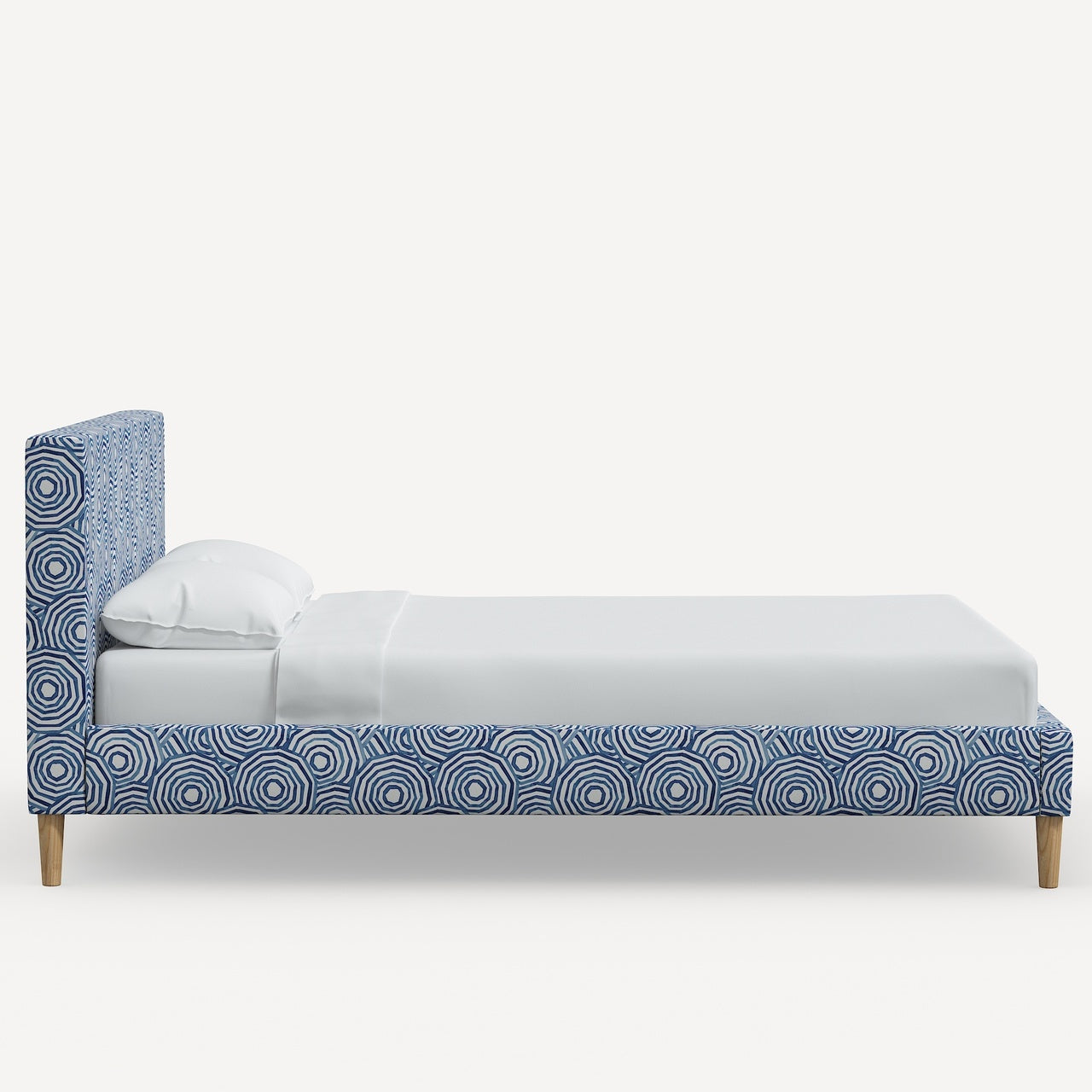 La Spezia Platform Bed with Fancy Cone Legs