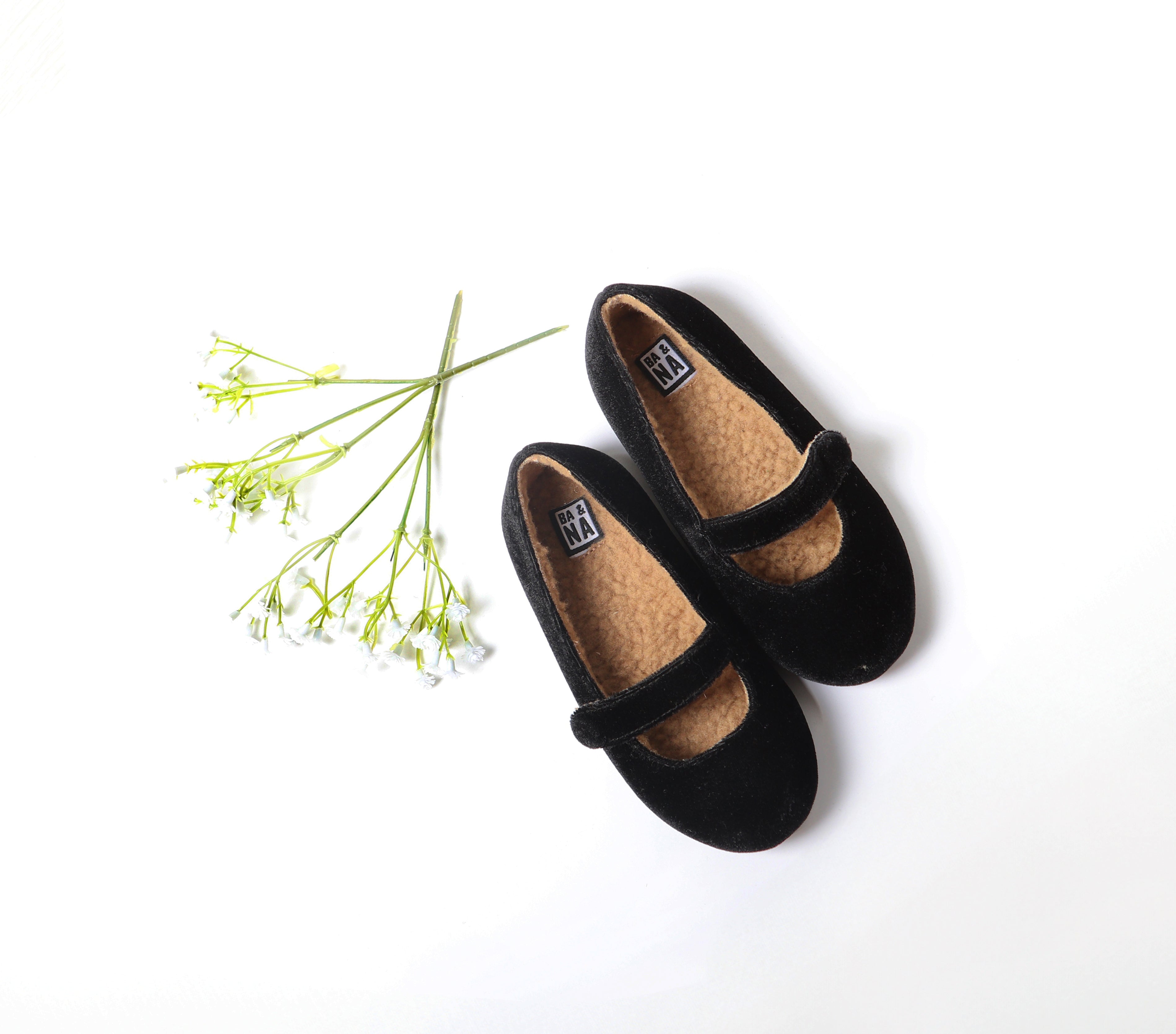 Ba & Na Black Velvet Mary Jane