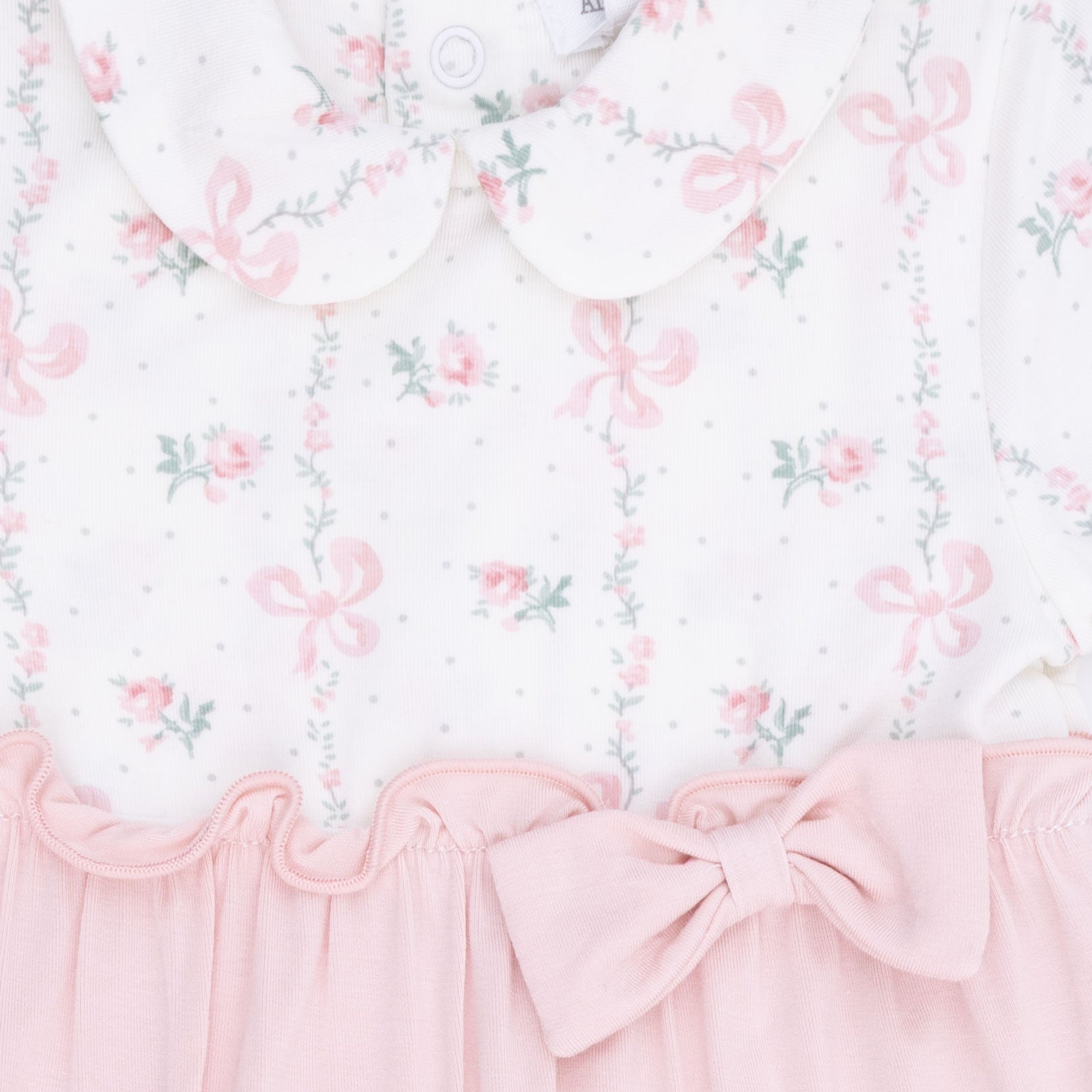 Dainty Buds And Bows - Bow Footie