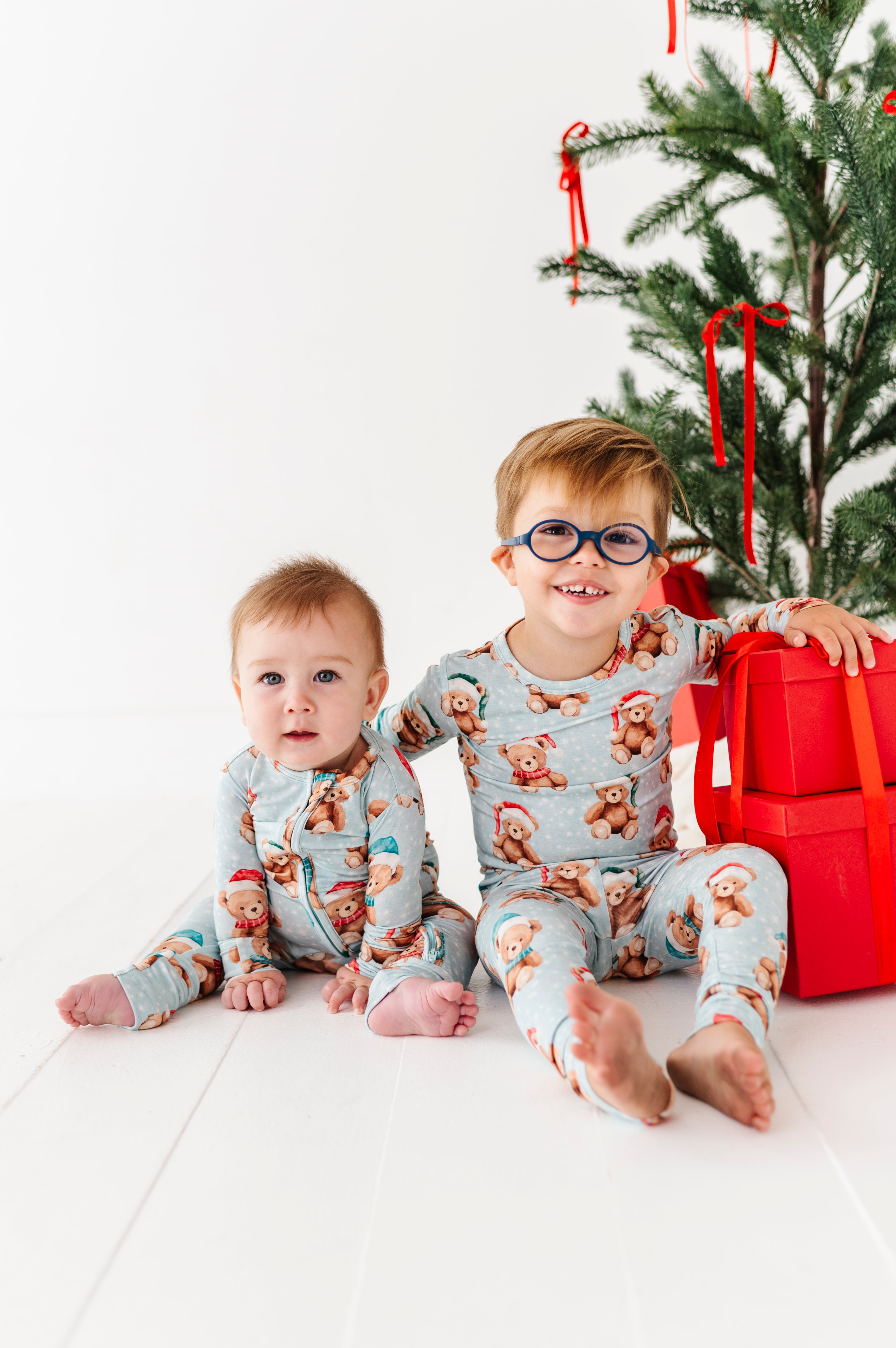 Beary Merry 2-piece Pajamas