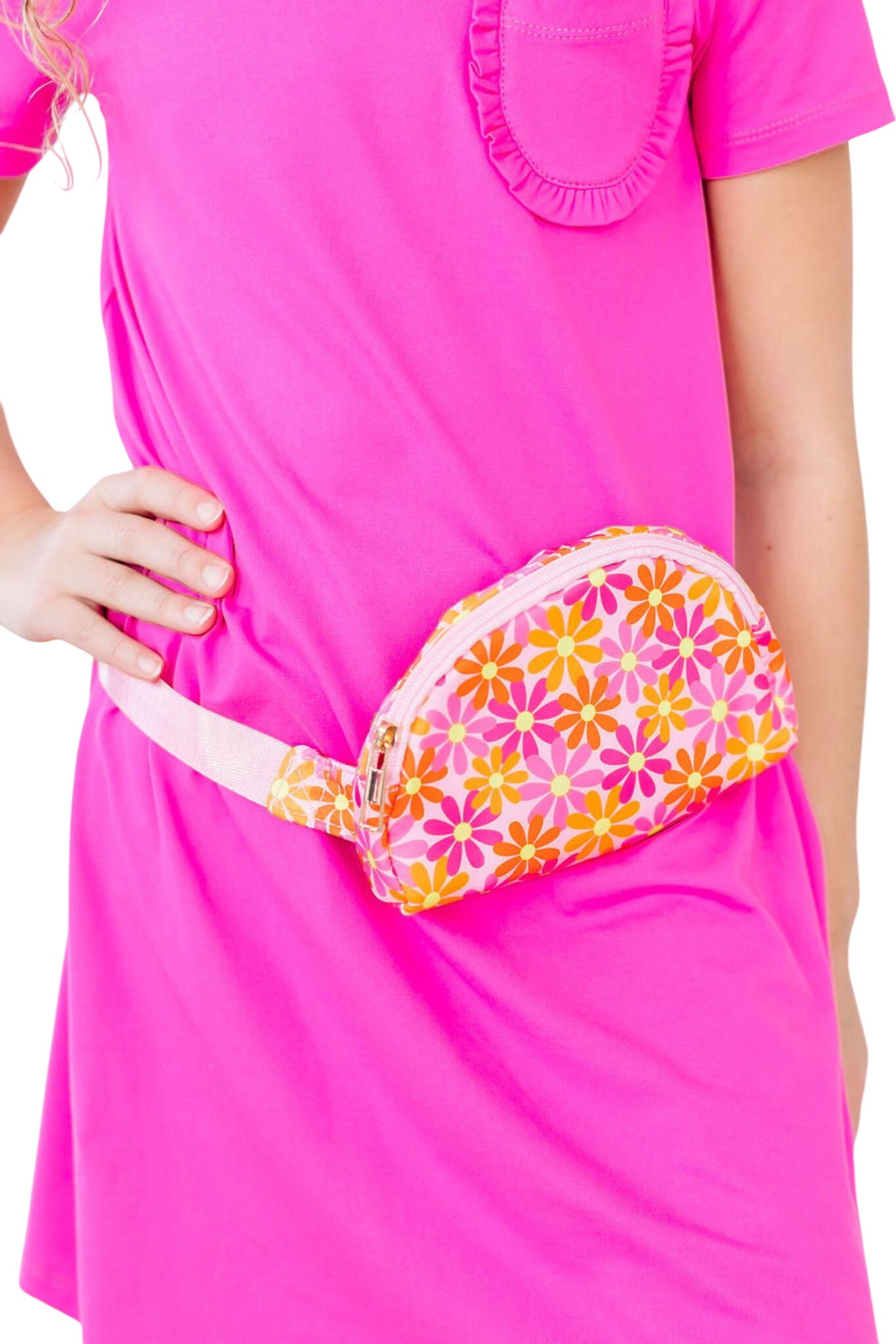 Retro Daisies Belt Bag