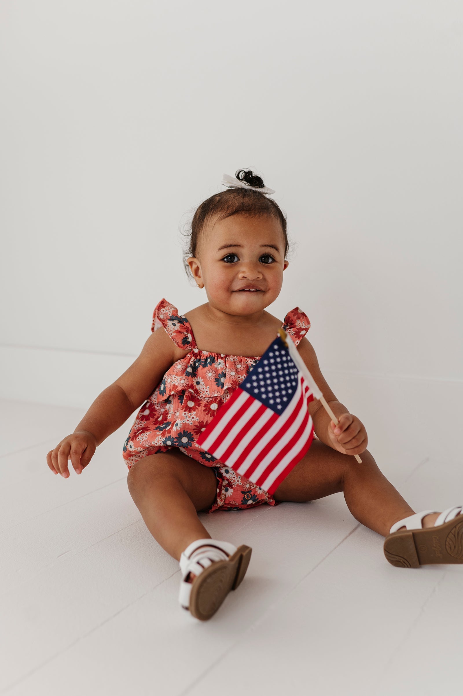 Baby Girl Gauze Bubble Romper In Zoey Daisy