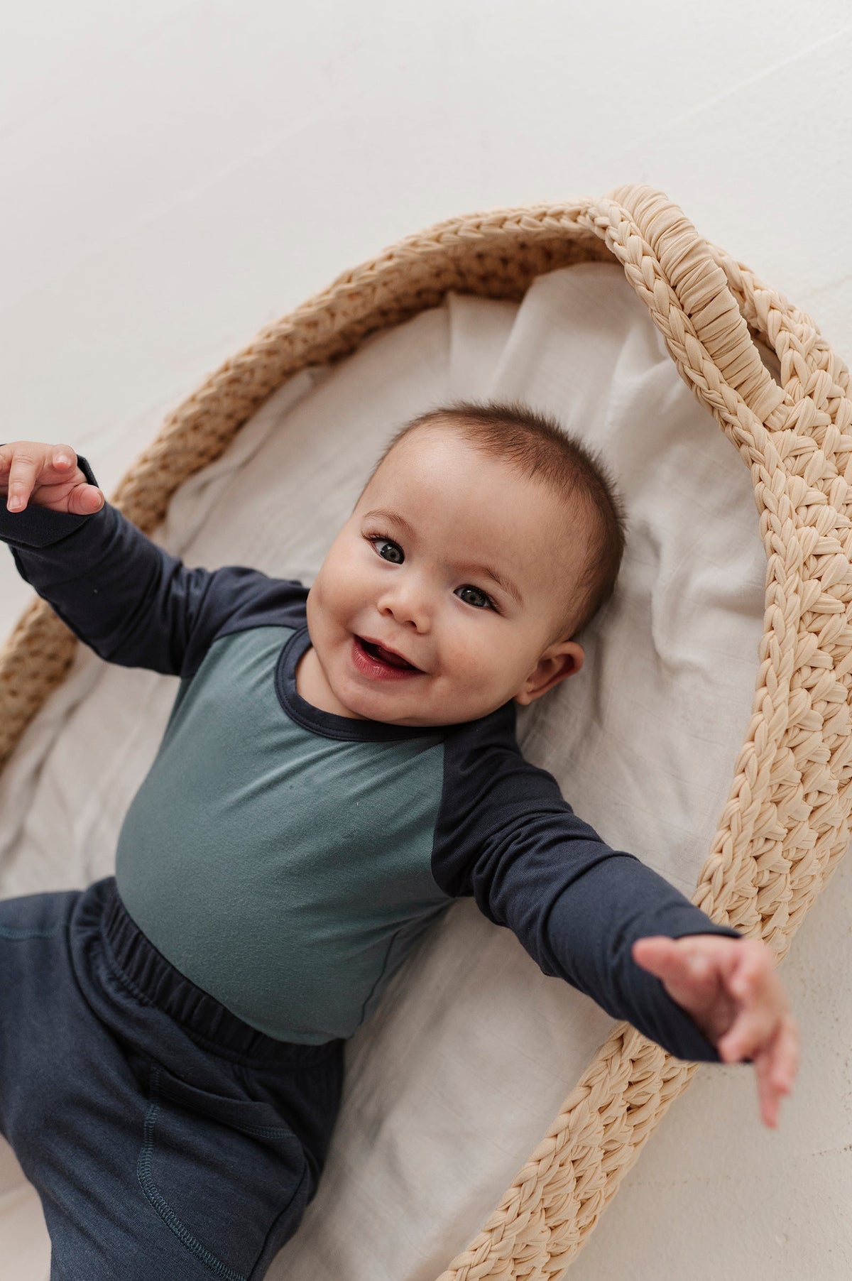 Baby Boy Long Sleeve Raglan Bodysuit In Nightfall