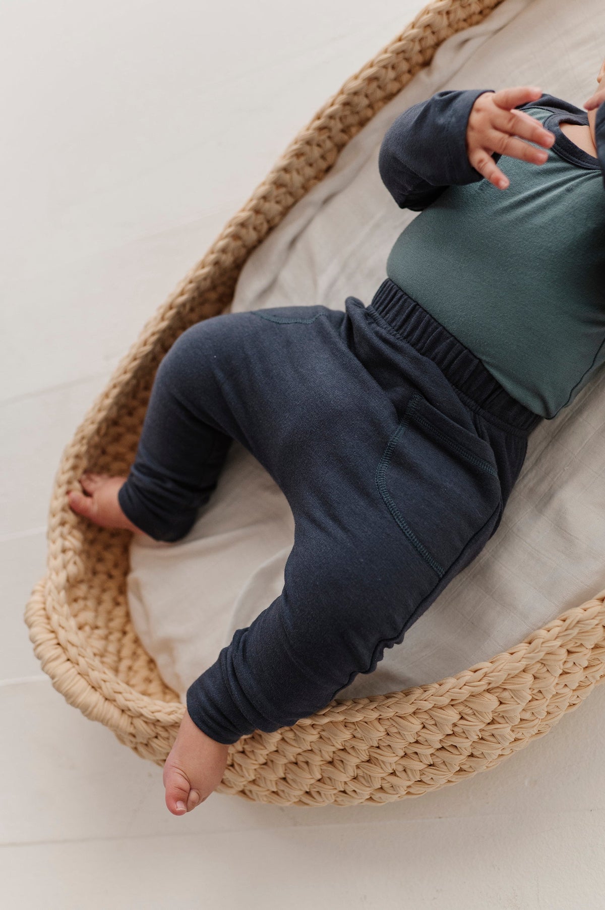 Baby Boy Long Sleeve Raglan Bodysuit In Nightfall
