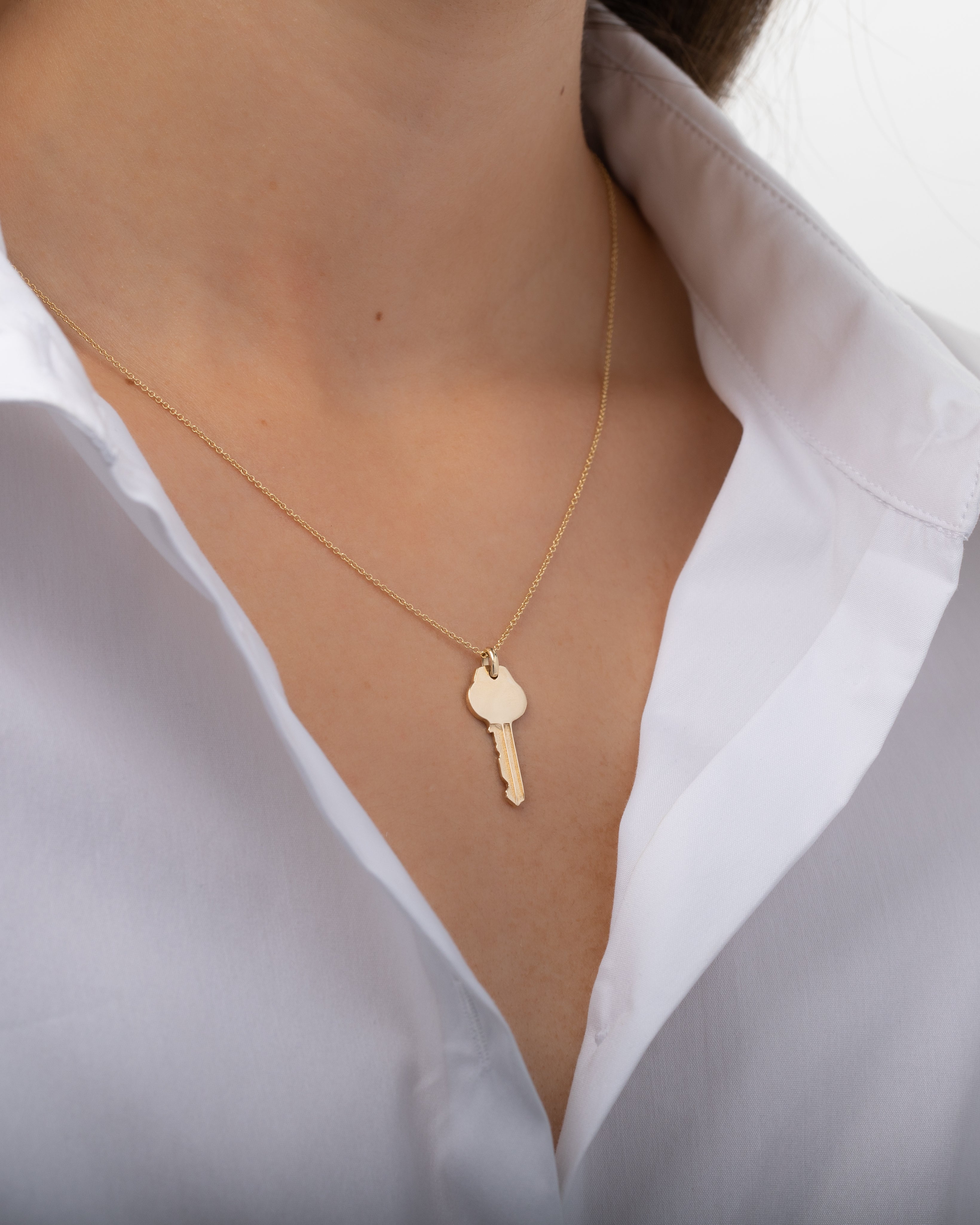 14k Gold Key Pendant