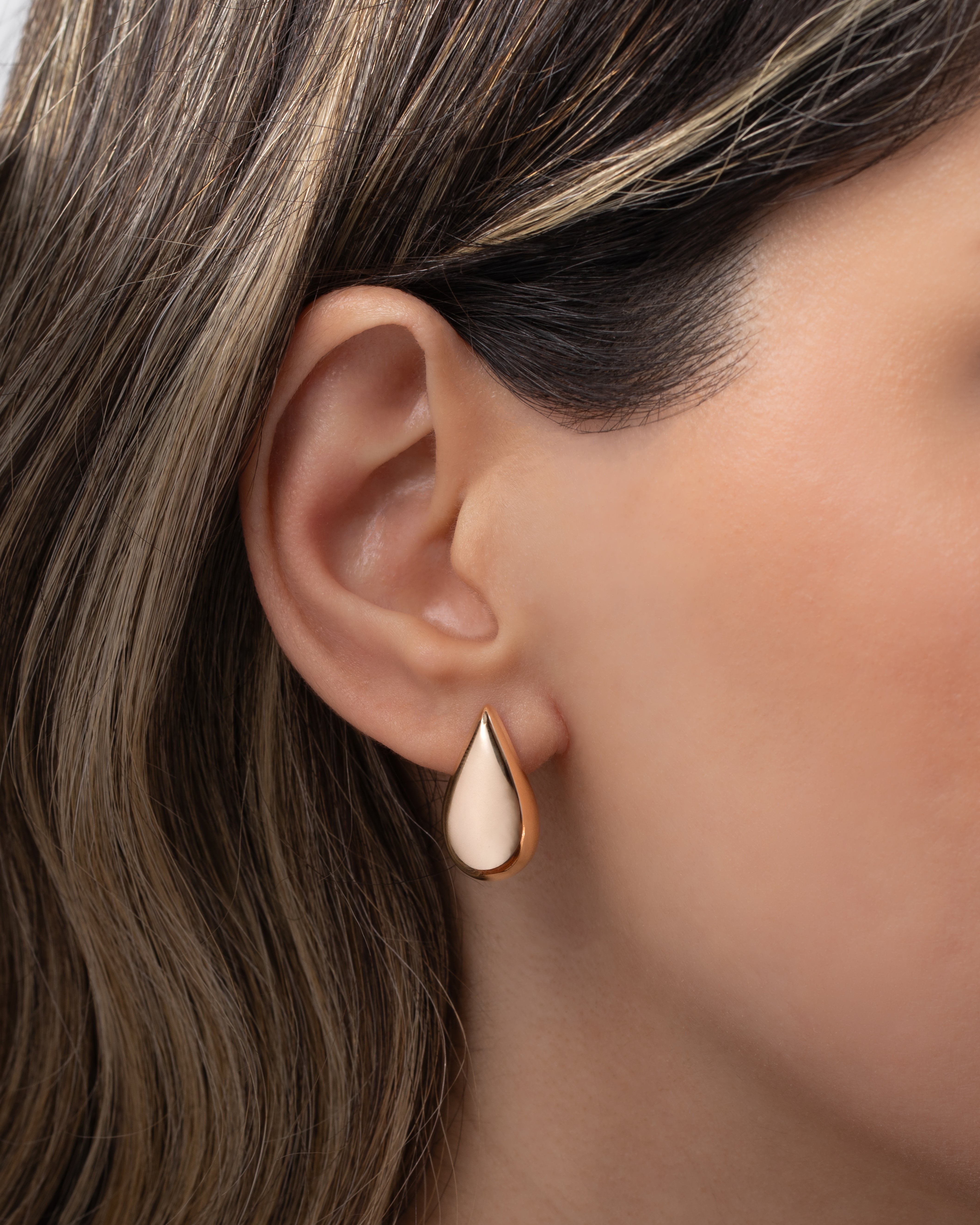 14k Gold Large Teardrop Stud Earrings