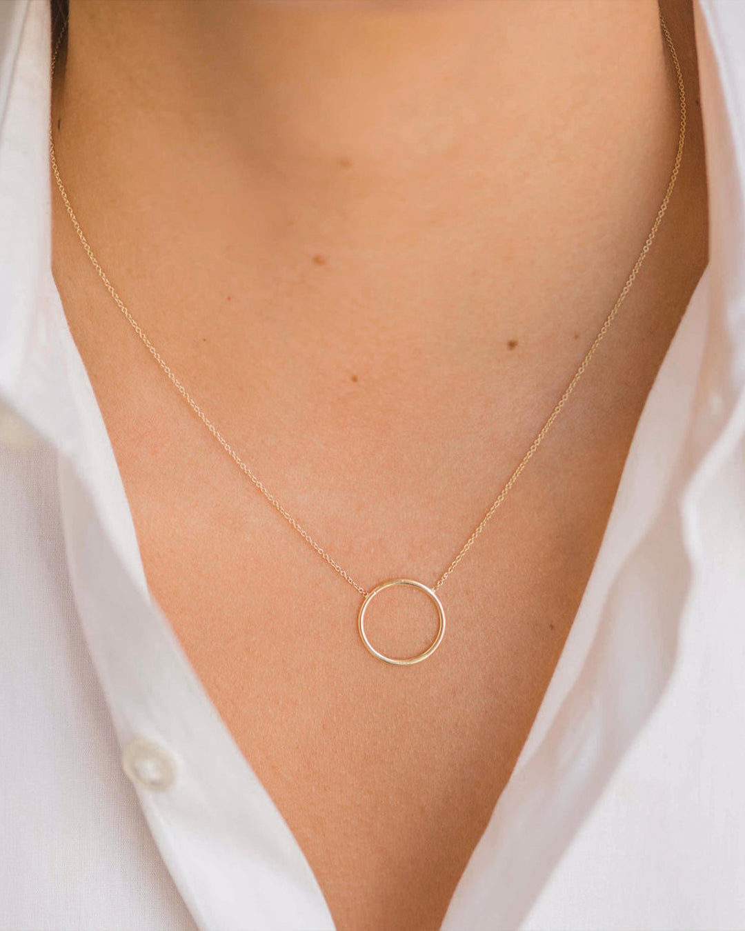 14k Gold Circle Necklace