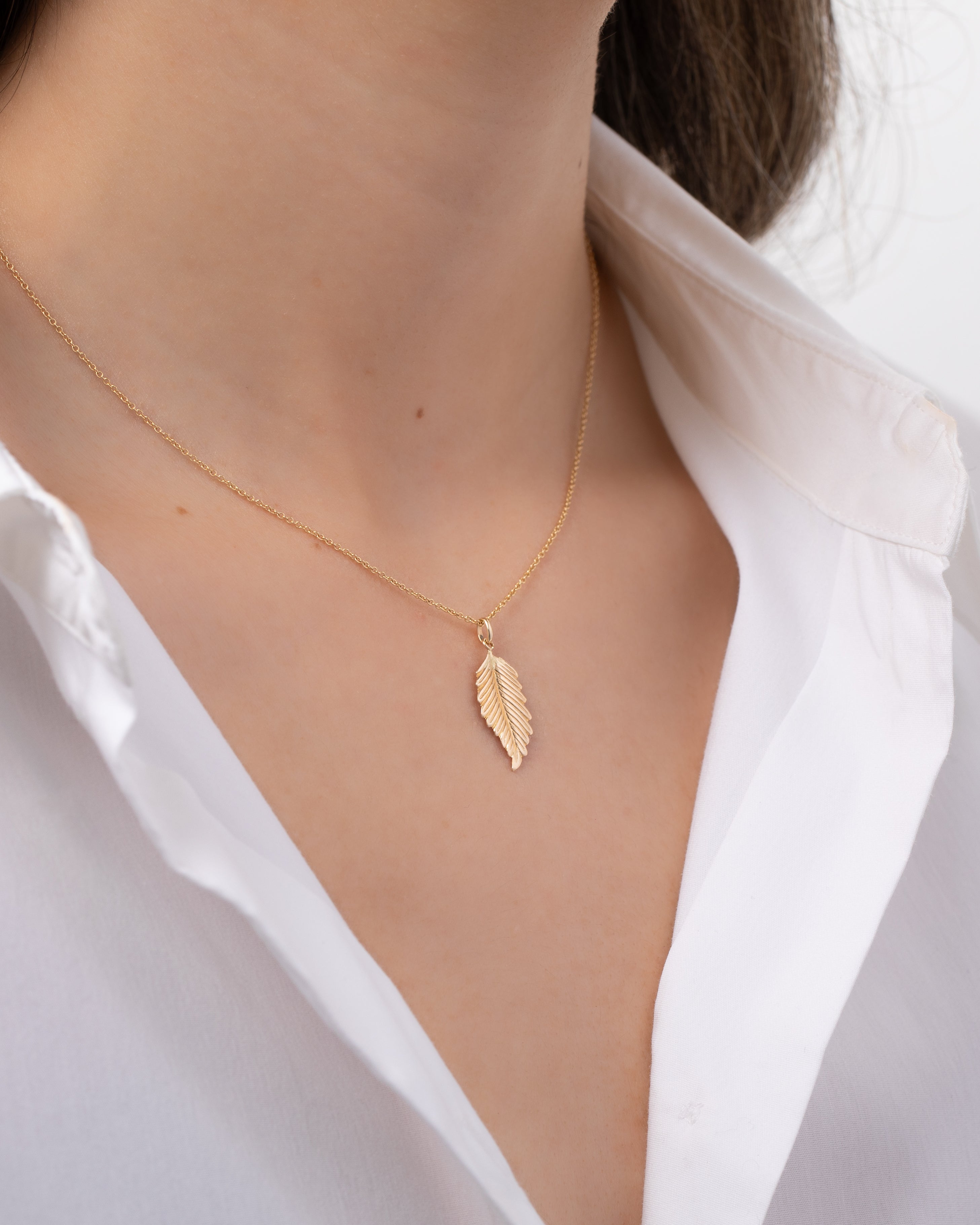 14k Gold Leaf Pendant