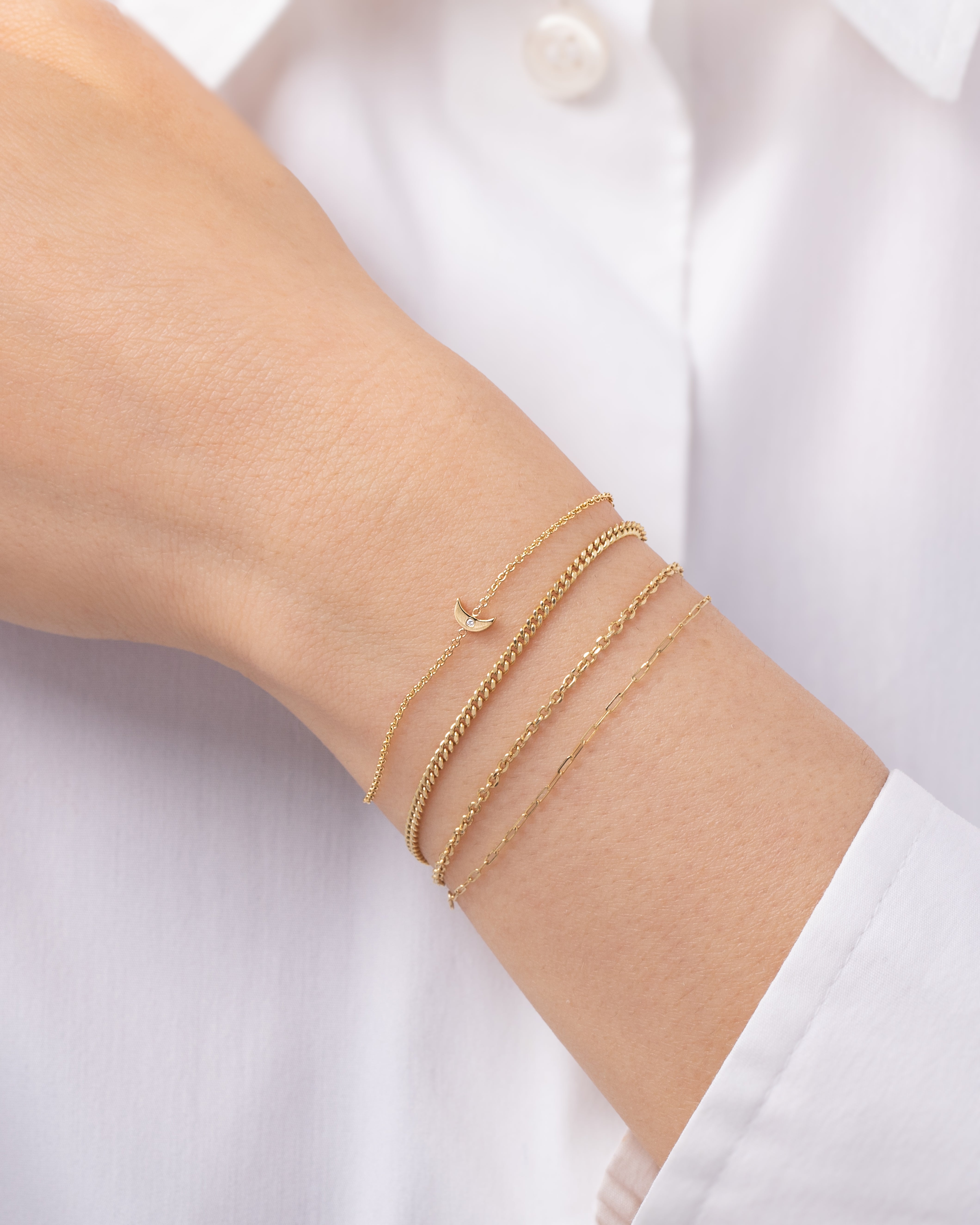 14k Gold Tiny Moon With Diamond Bracelet