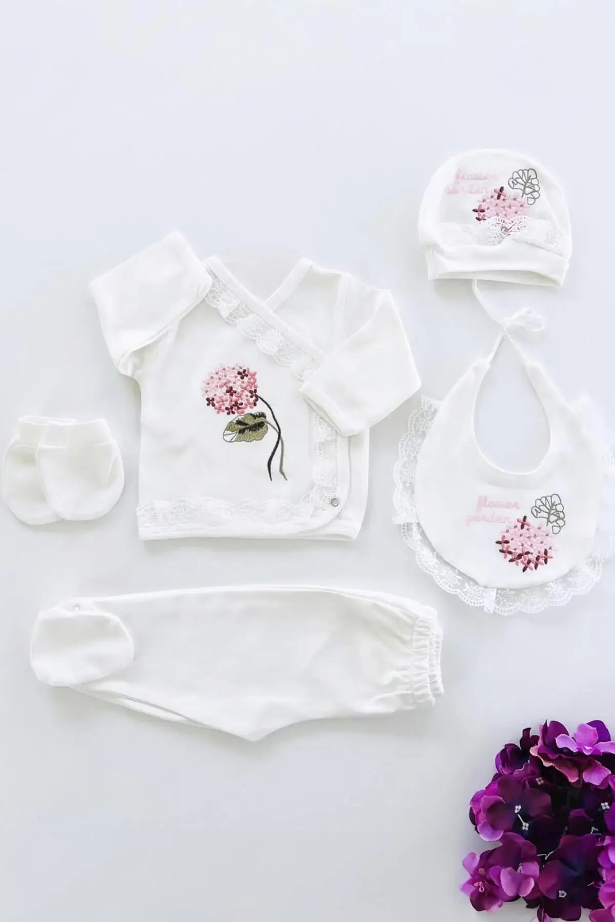 Bloom Floral Newborn Baby Outfit Set (5 Pcs)