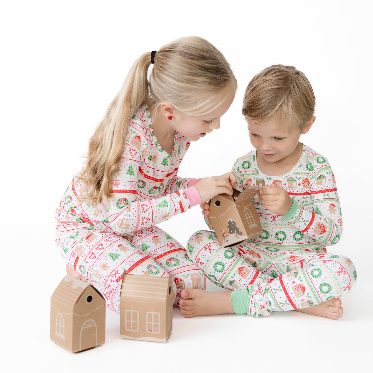 Gingerbread Fair Isle Pink - Long Sleeve Loungewear Set