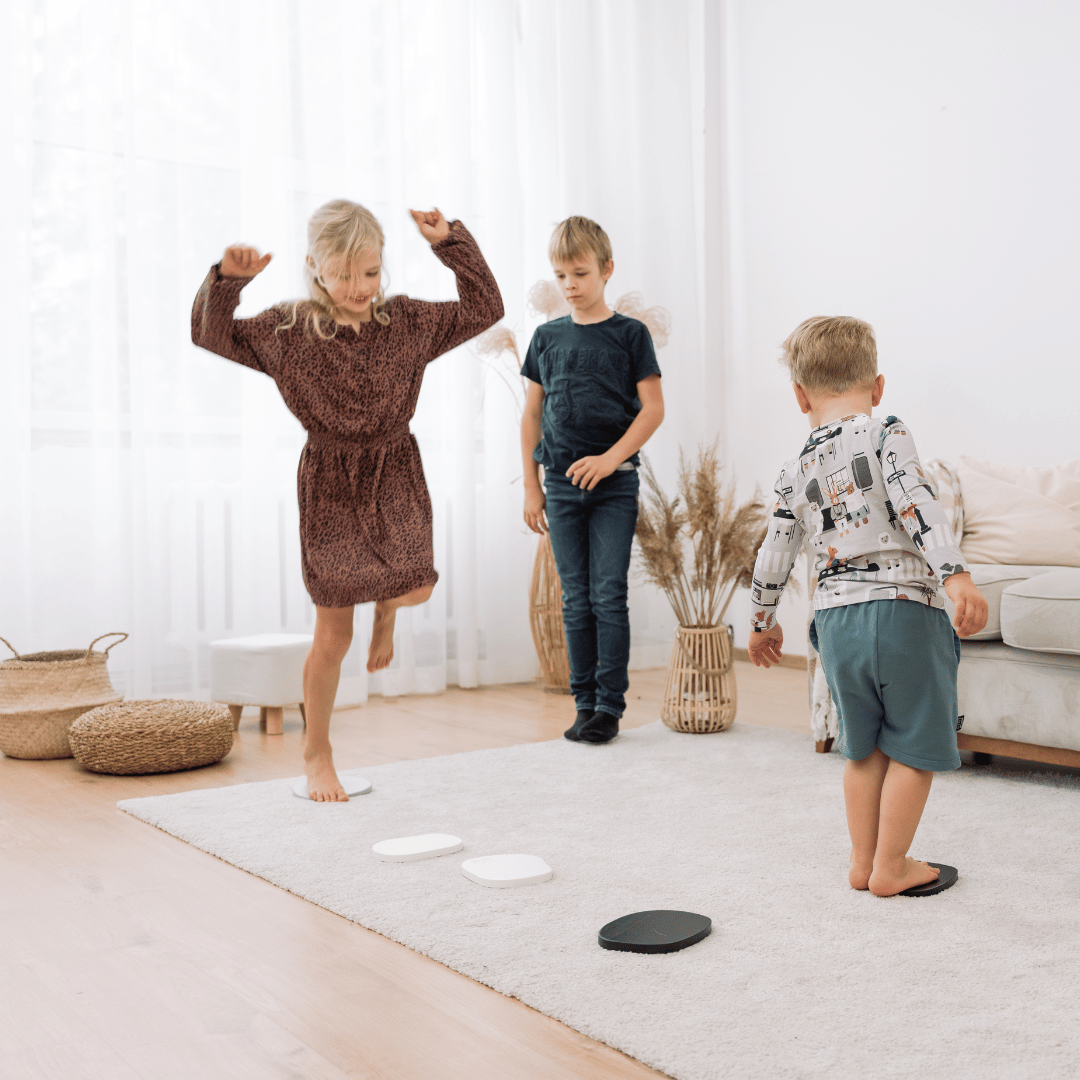 Tipi • Montessori Balance Stepping Stones