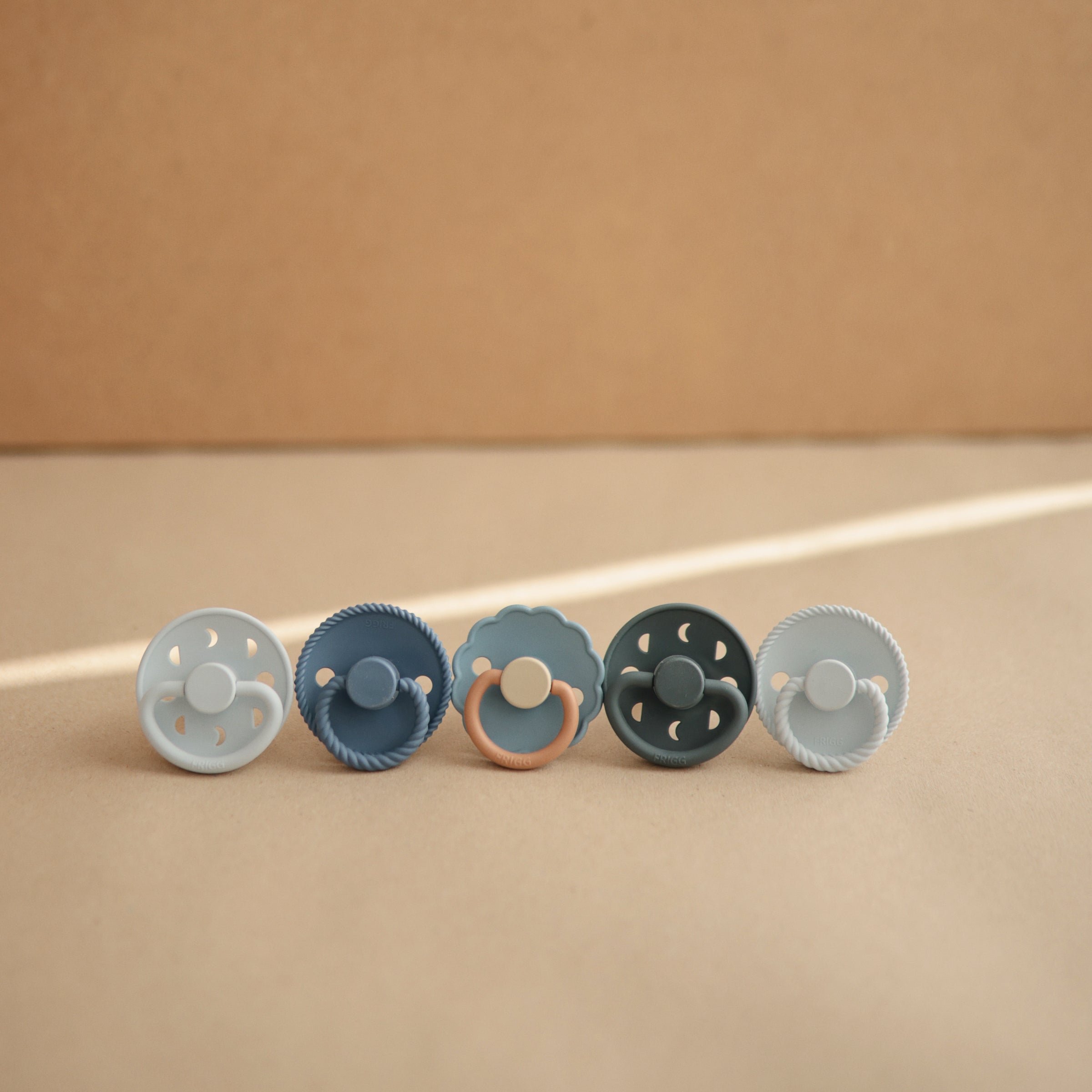 Frigg Moon Silicone Pacifier 2-pack