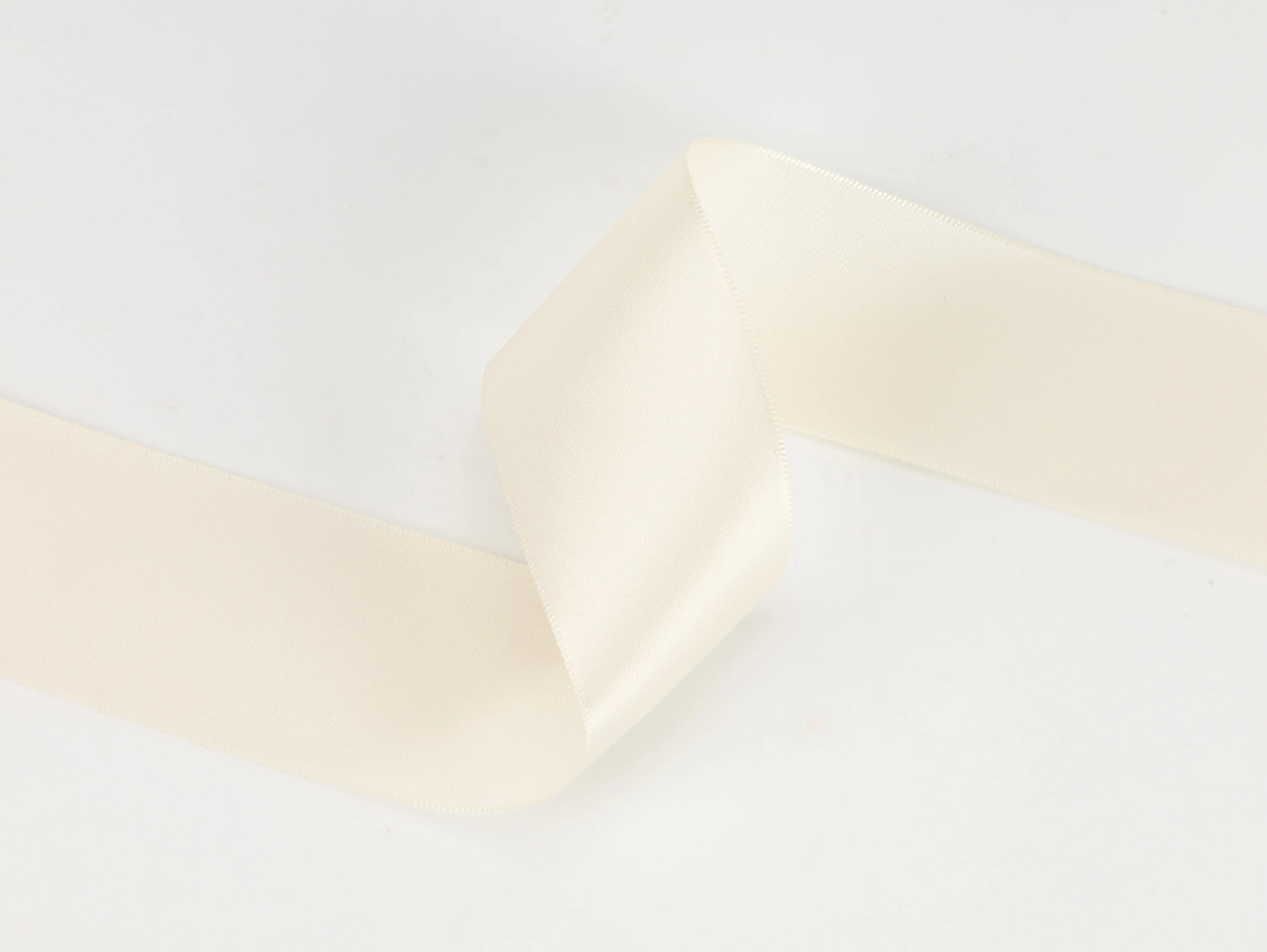 1 1/2" Double Face Satin Ribbon | Ivory (810) | 50 Yard Roll