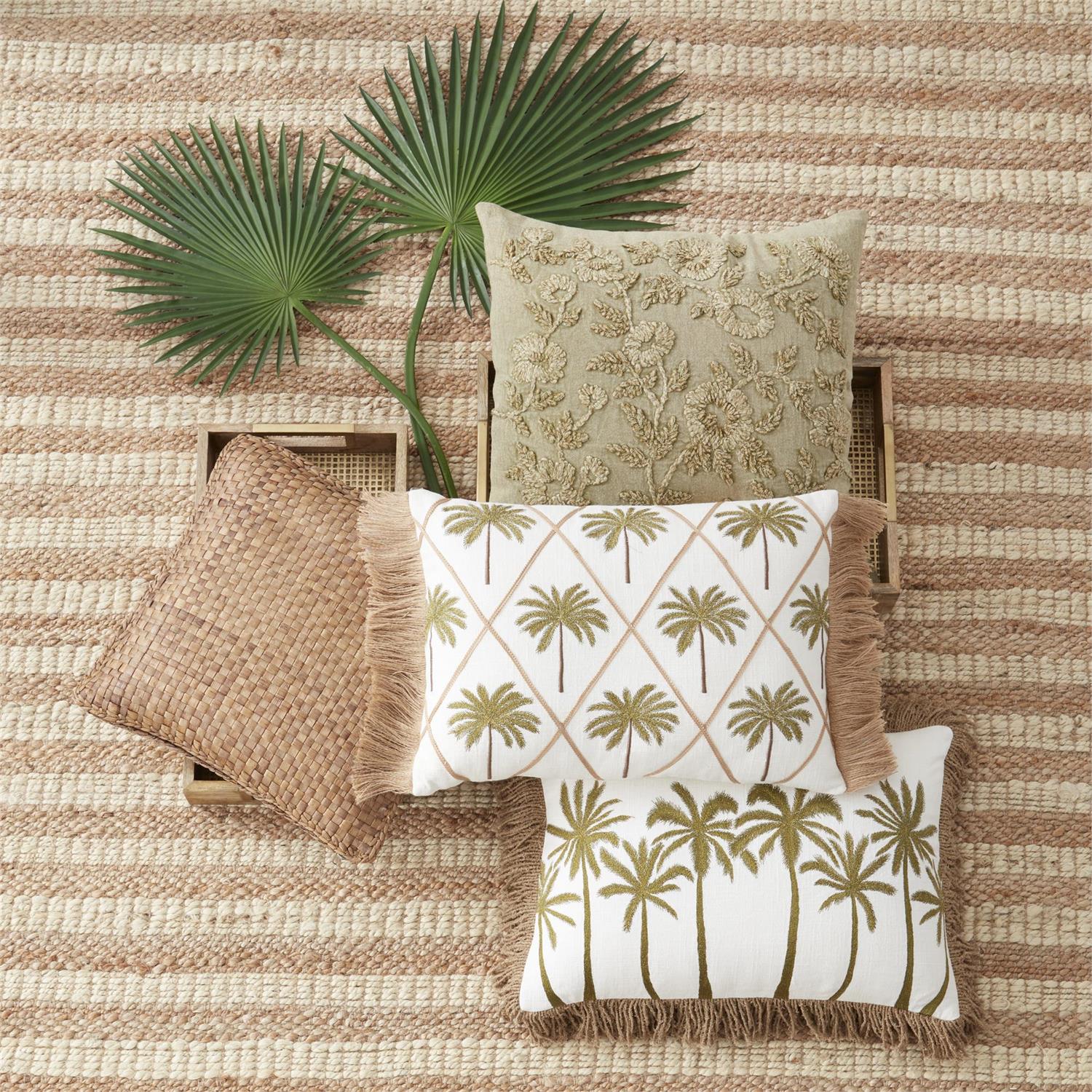 33 Inch Fan Palm Leaf Stem