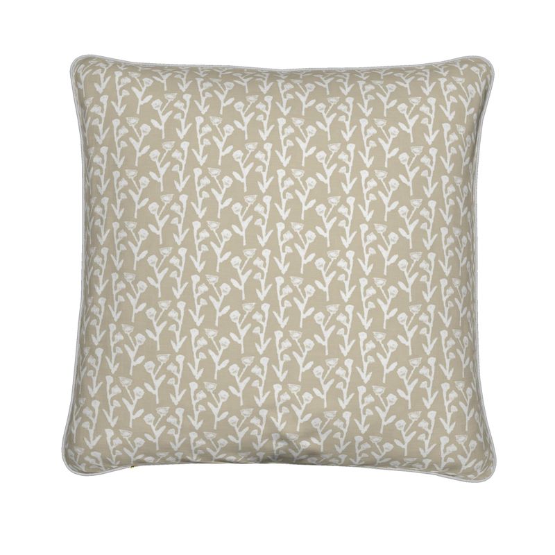 Ivy Manor Throw Pillow (oat)