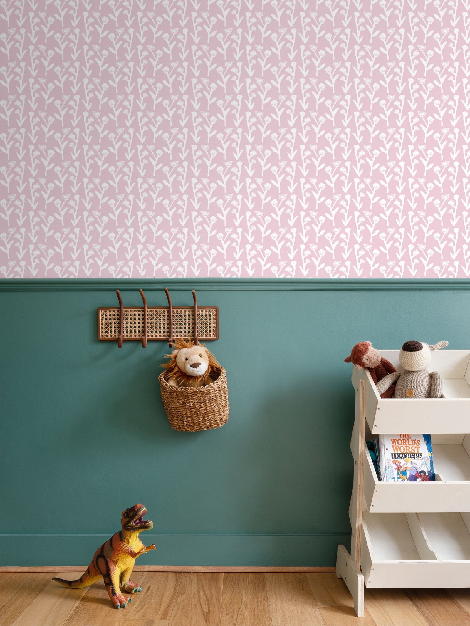 Ivy Manor Wallpaper (ballet)