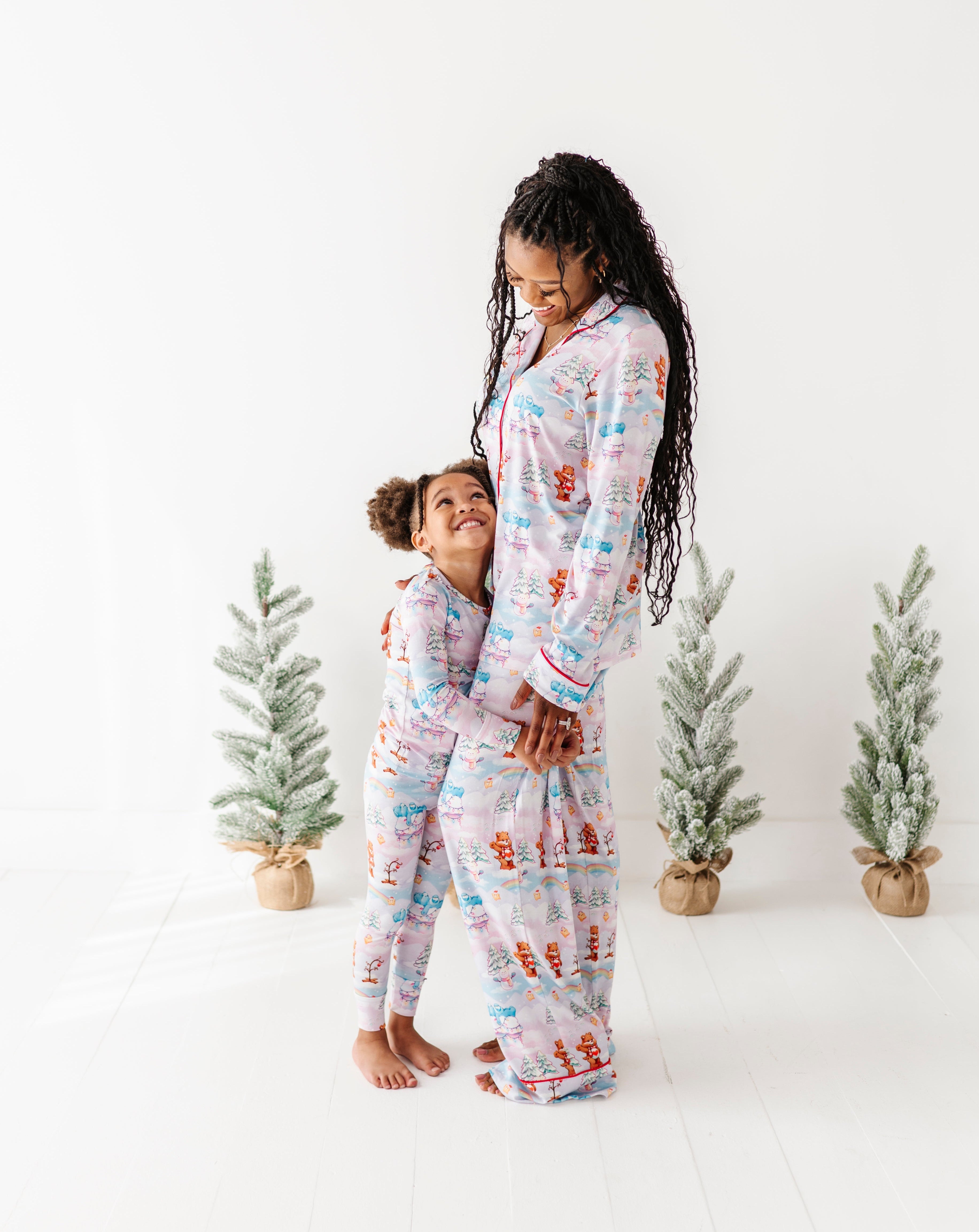 A Care Bears™ Christmas Women's Lounge Set