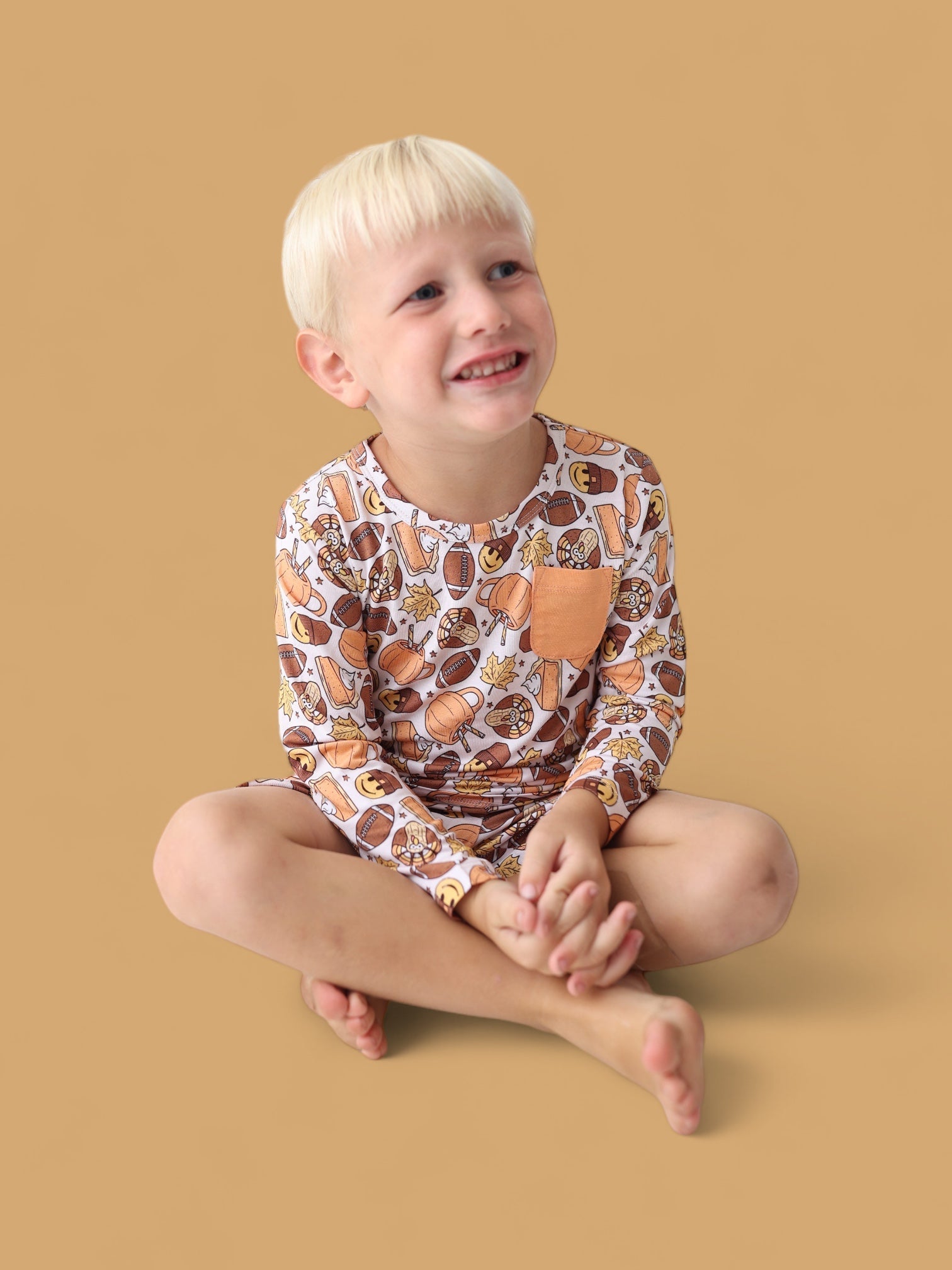 Turkey & Touchdowns Dream Pocket Tee