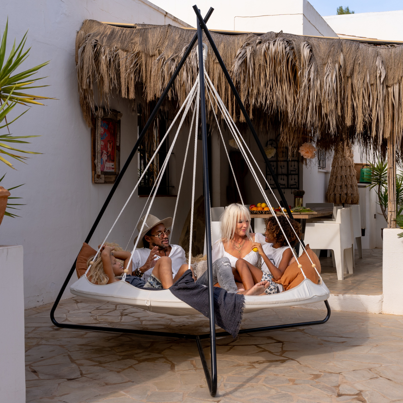 Indoor Powder-coated Steel Stand