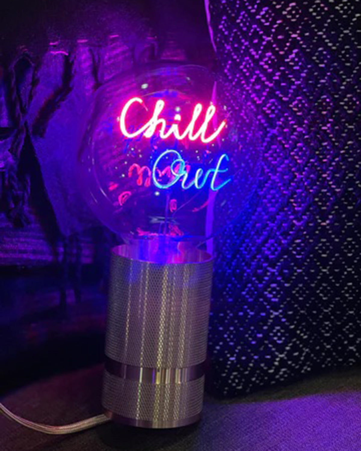Mitb Bulb Chill Out Red/ Blue With Base Table Lamp Portable Pop Nomad