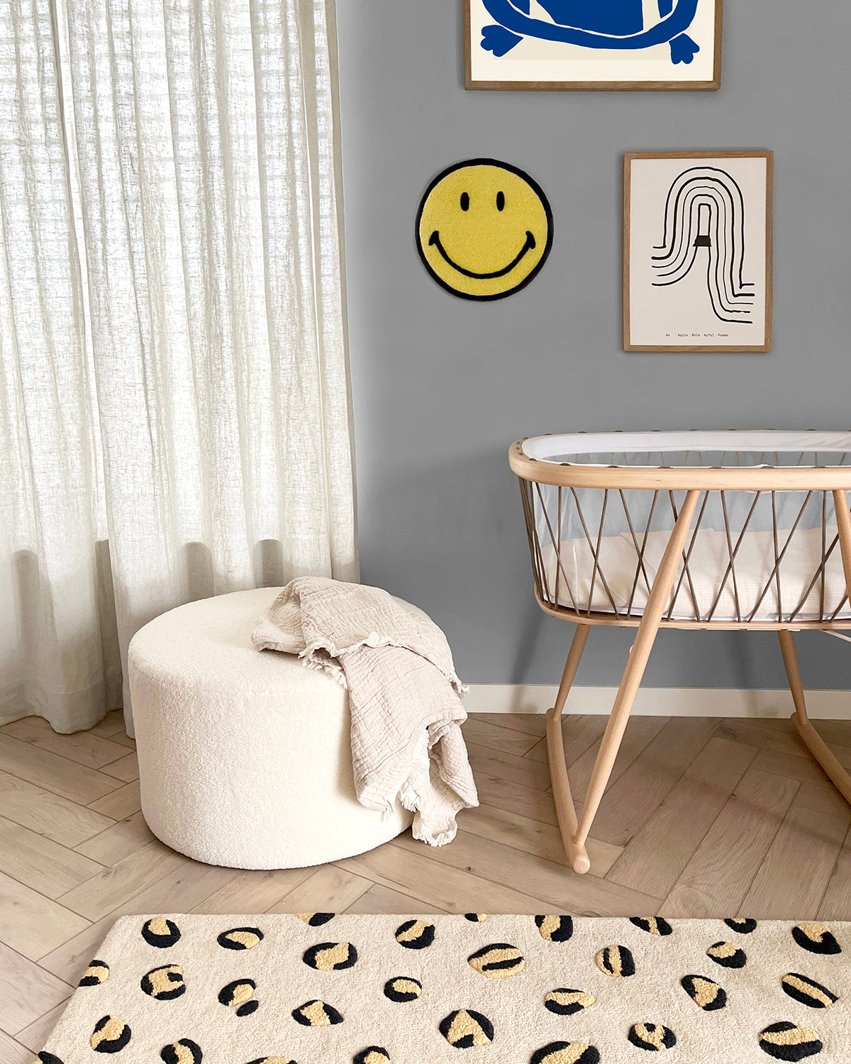 Rug For Wall Smiley® Yellow 11.8 Inch Diameter