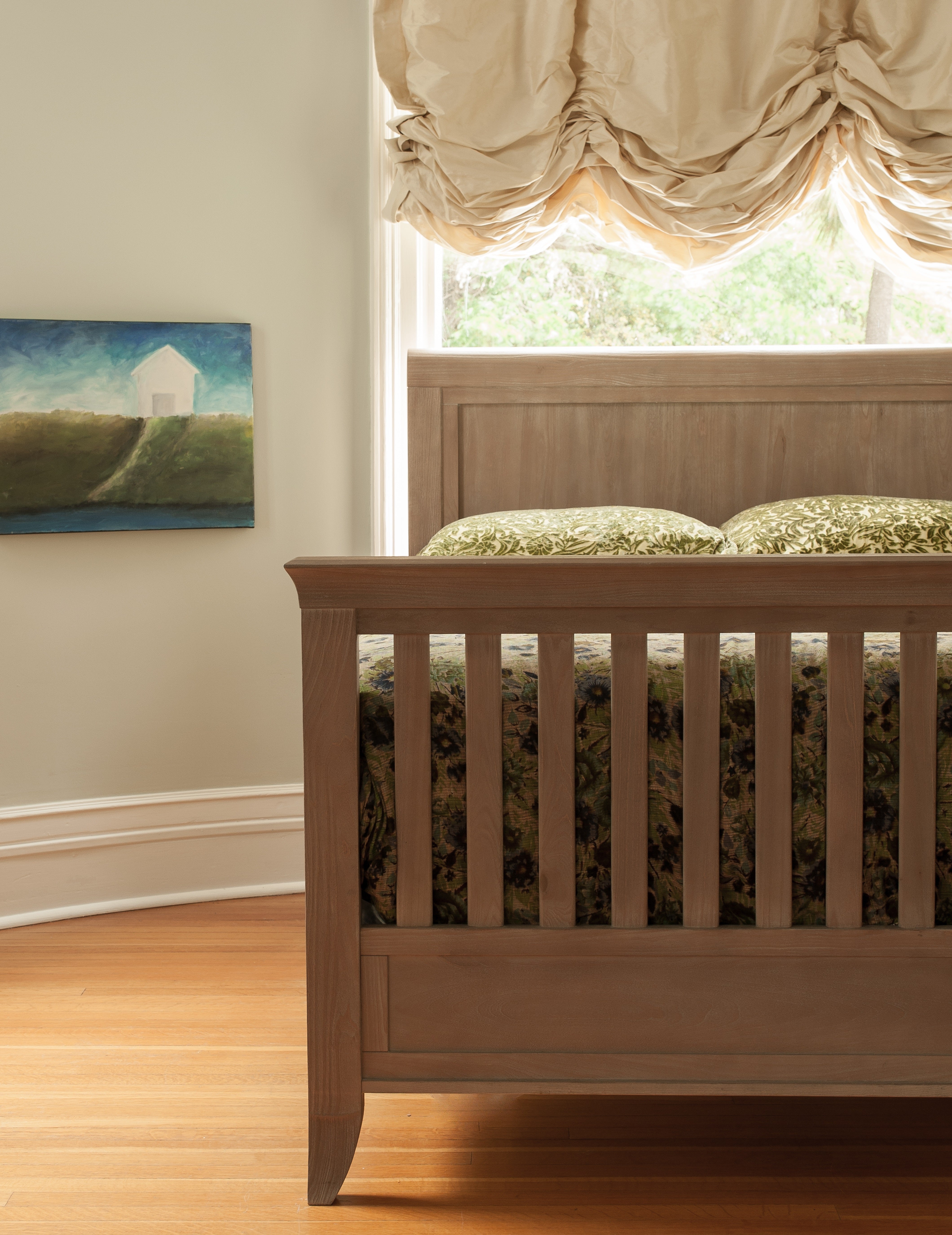 Cameo Sleigh 4-in-1 Convertible Crib