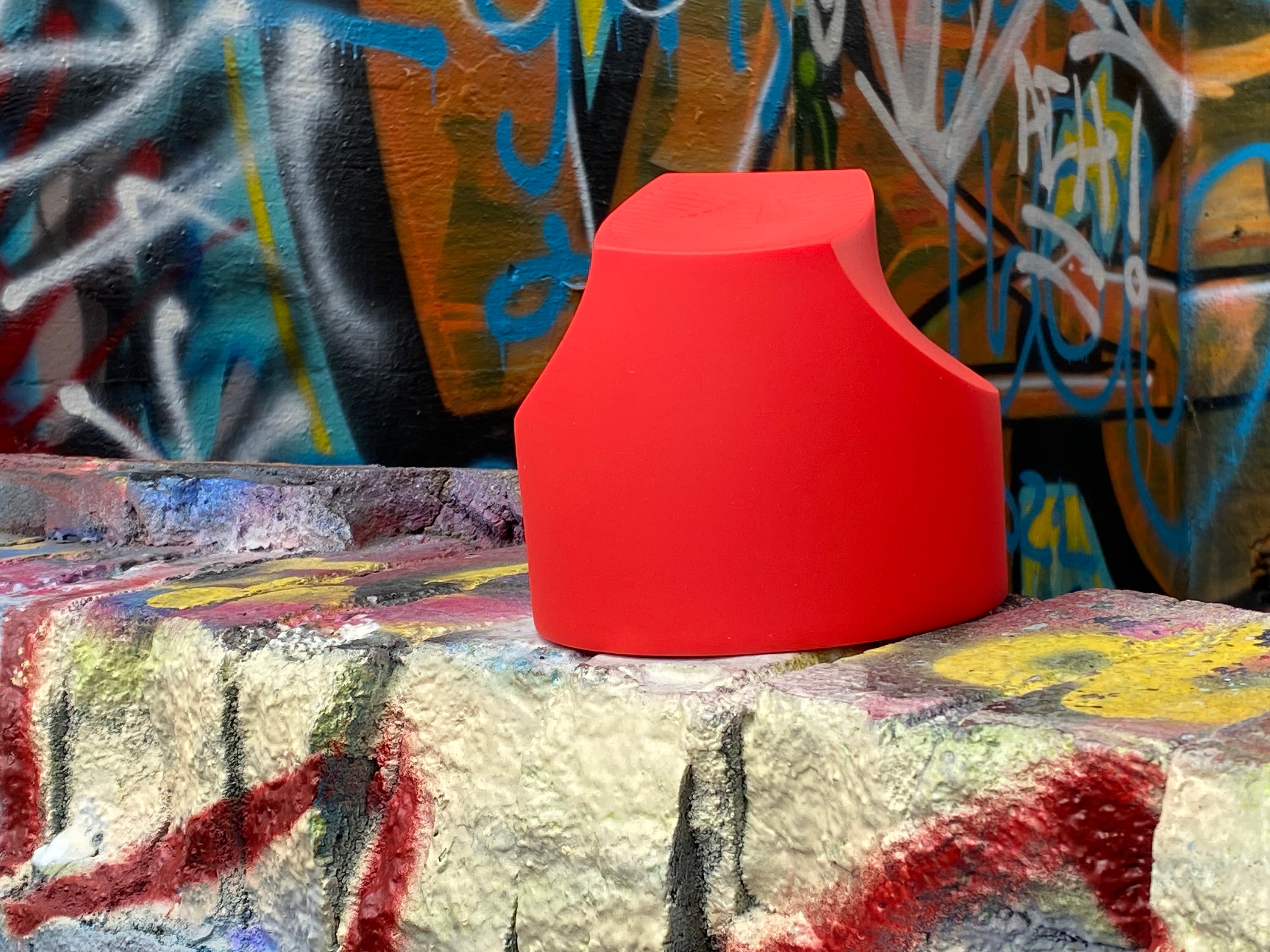 Banana Skinny Cap Red