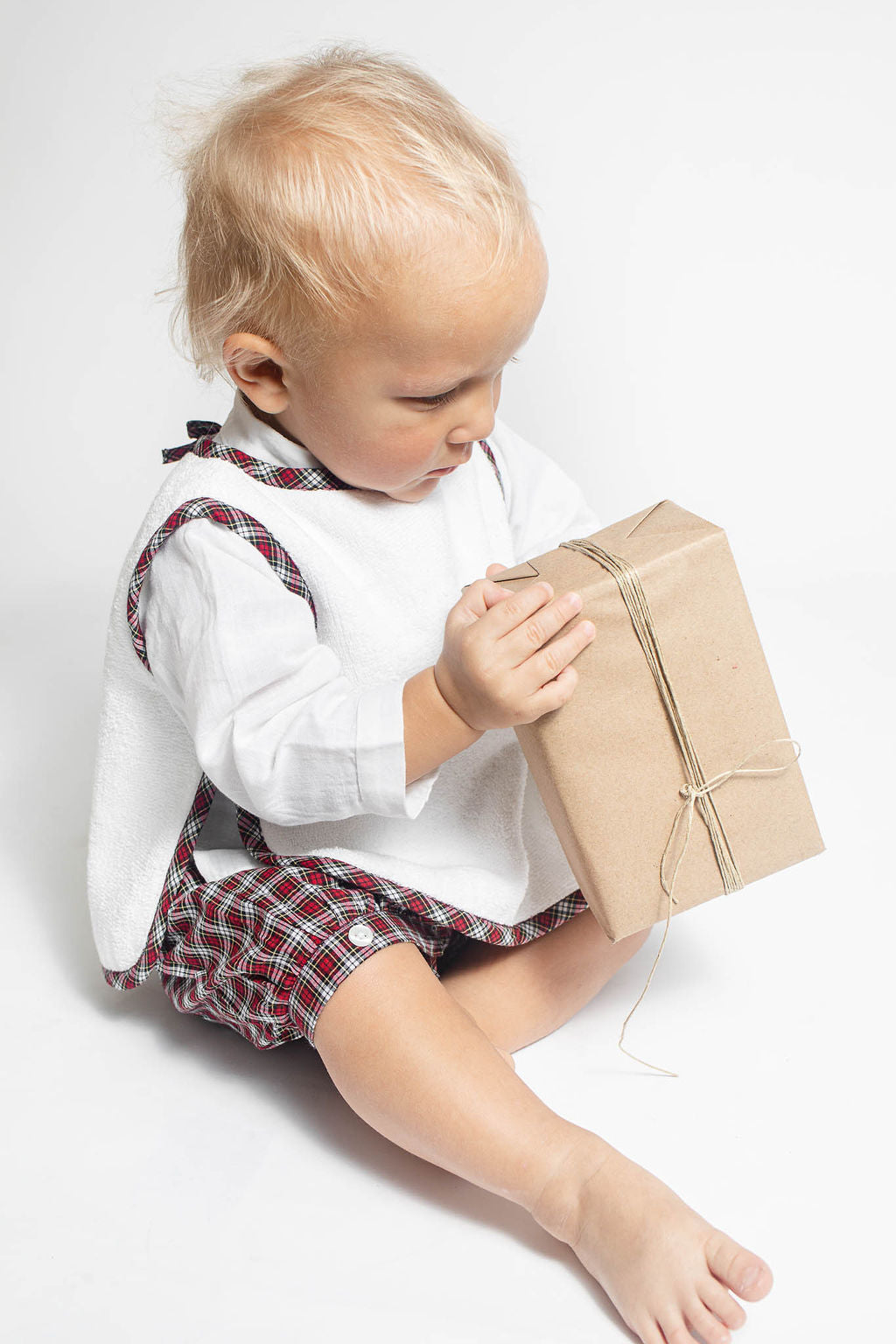 Gift Set Boys French Collar White Shirt & Tartan Shorts & Apron Bib