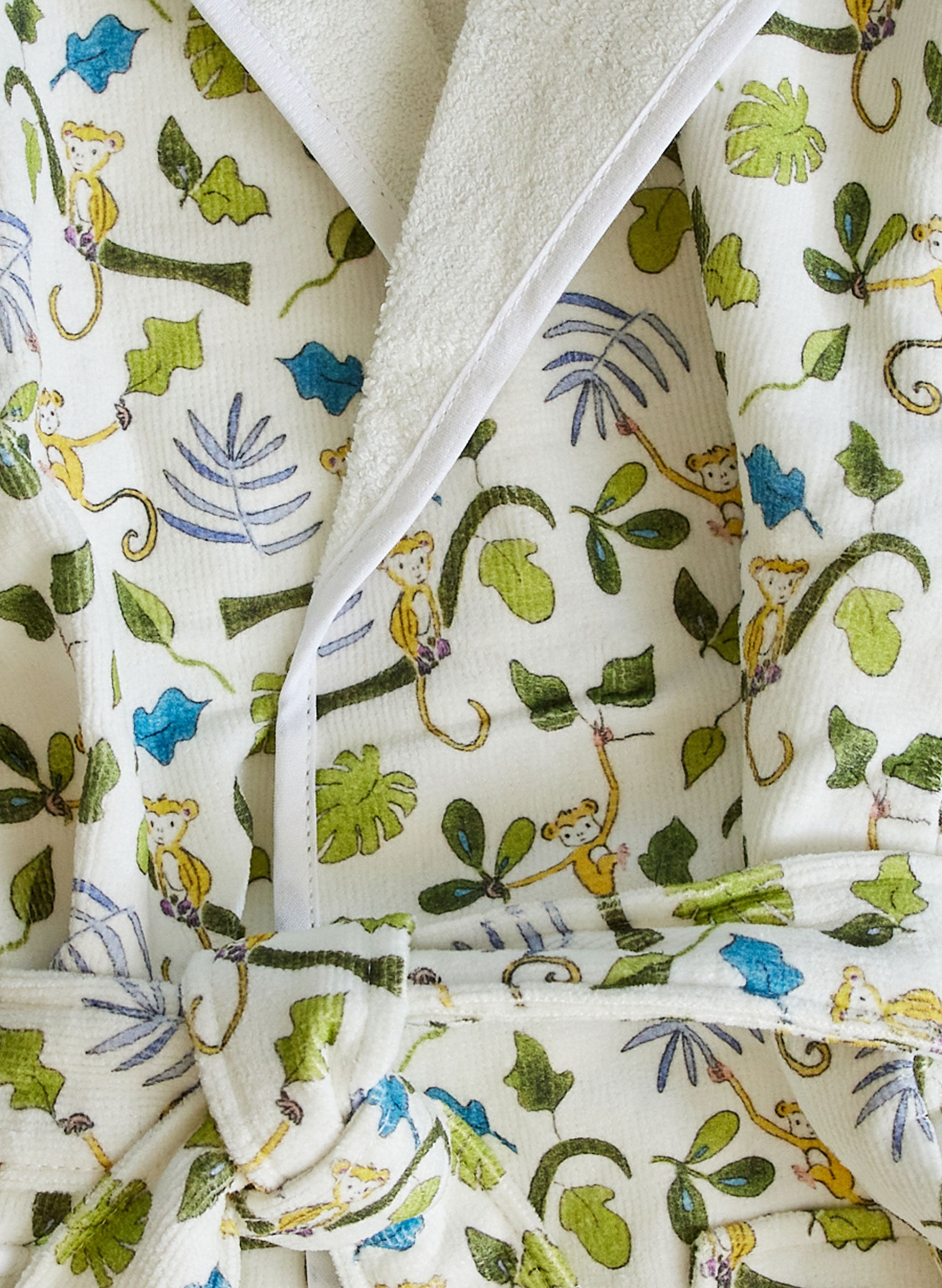 Newborn Trousseau