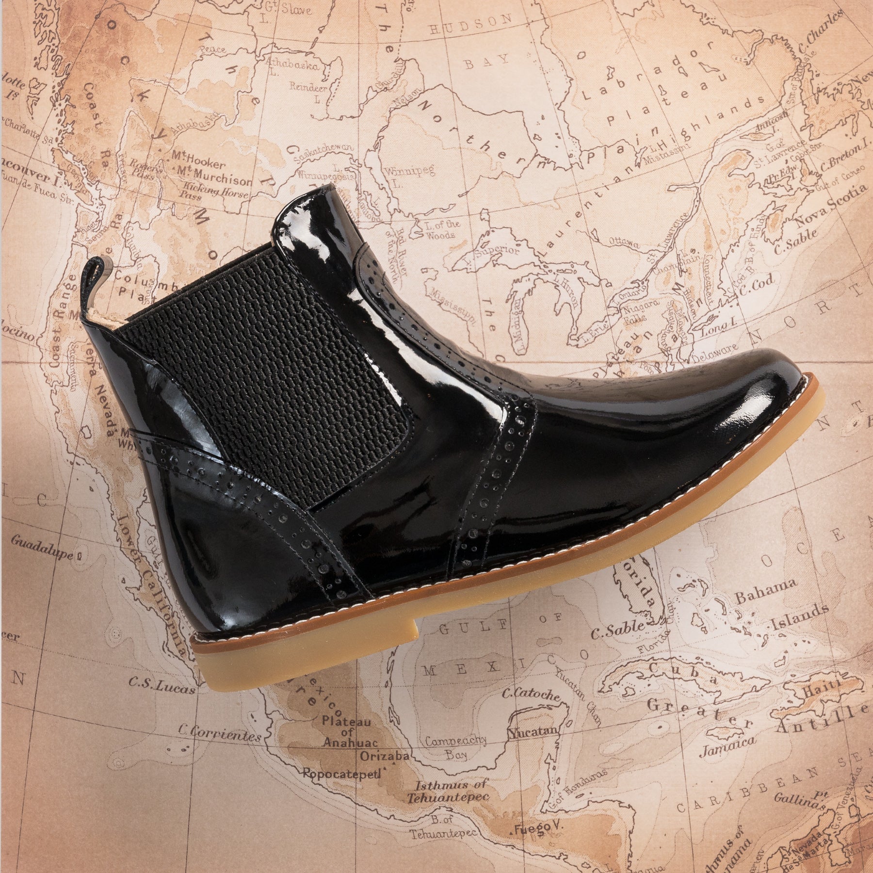 Bootie Patent Black