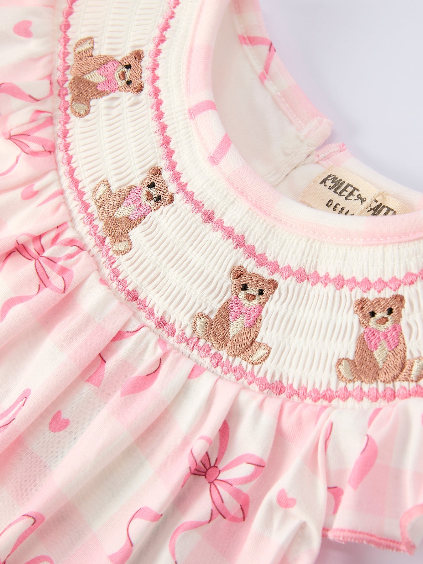 Spring Pink Bow Teddy Smocked Embroidery Baby Girls Bloomers Set