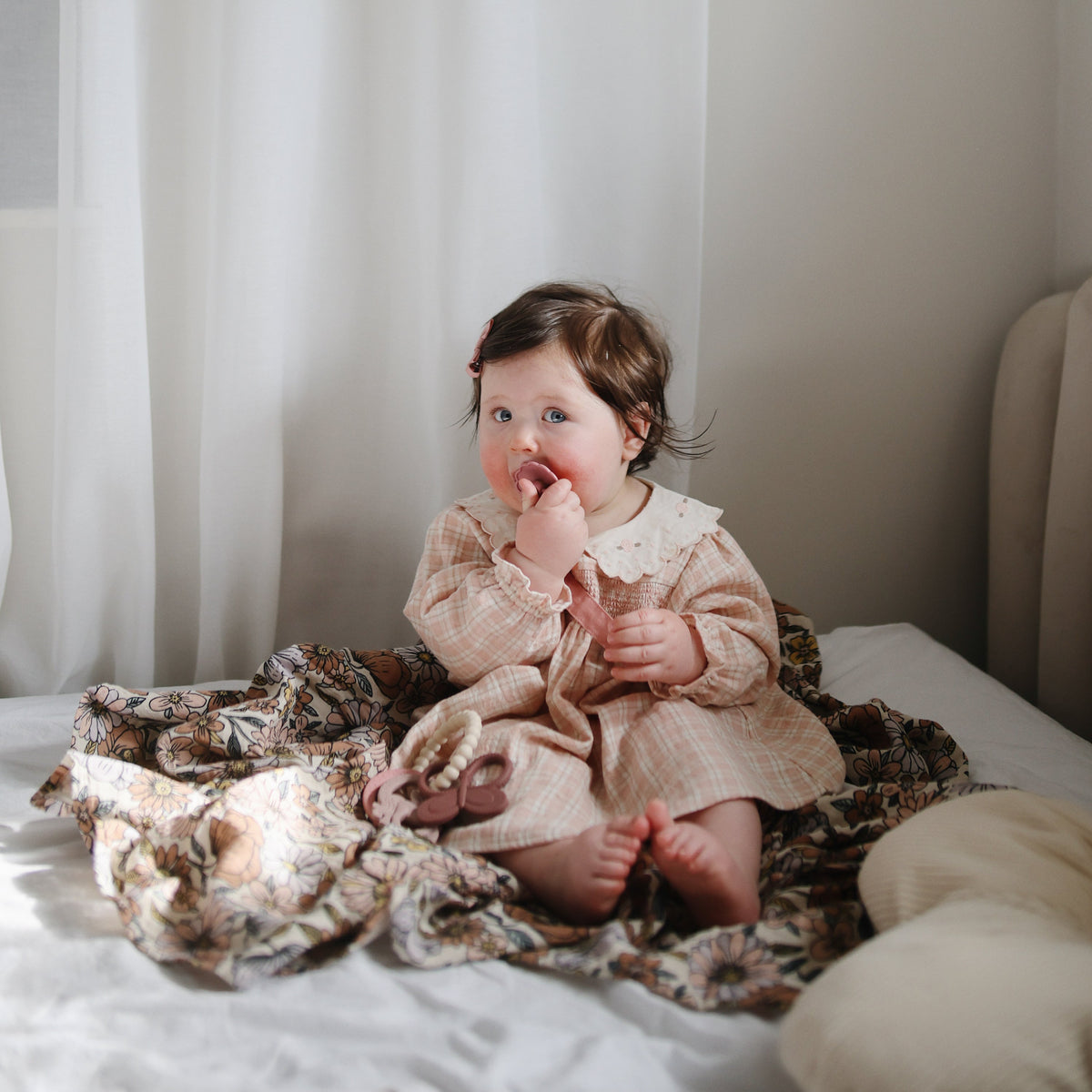 Linen Pacifier Clip 2-pack