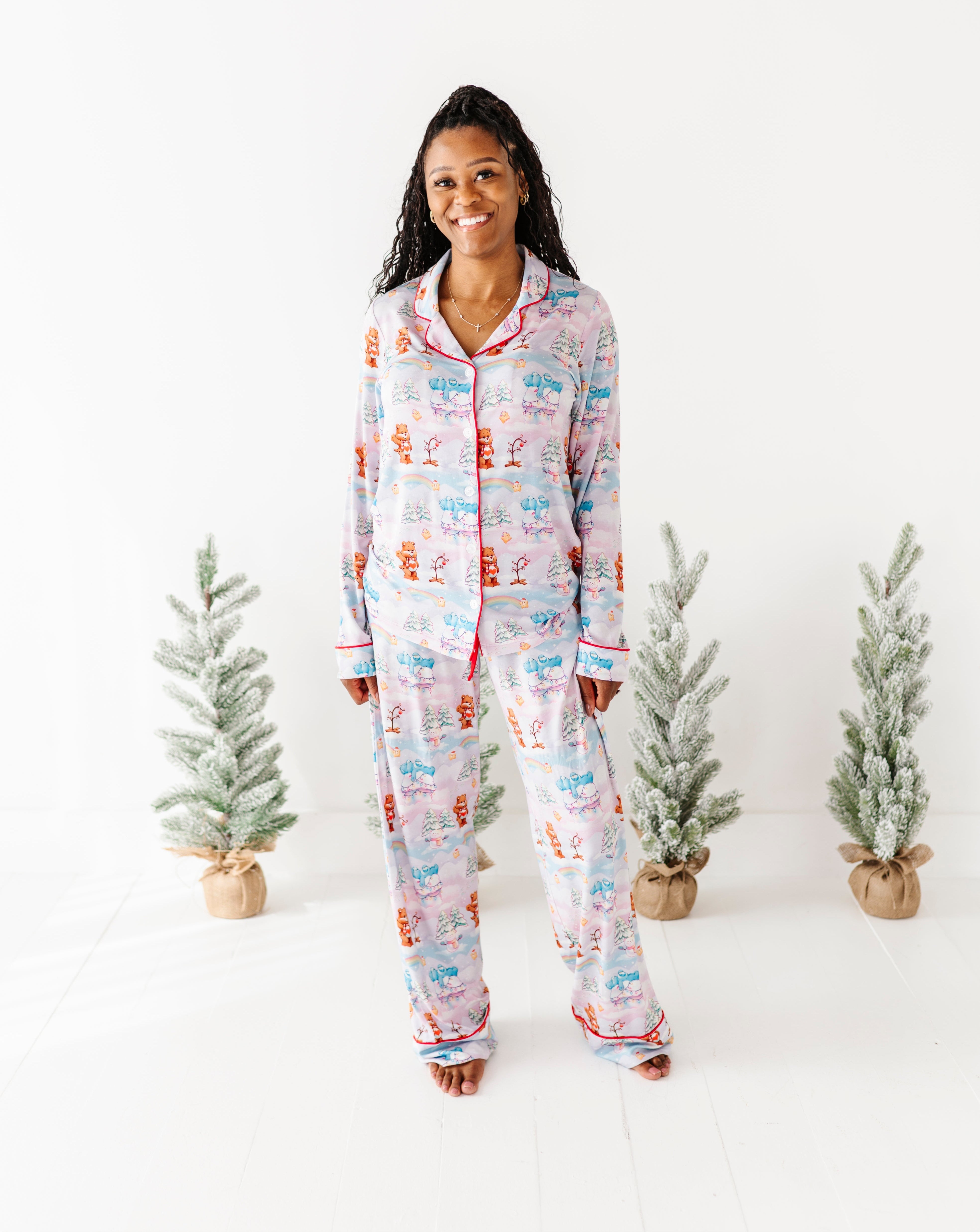 A Care Bears™ Christmas Women's Lounge Set