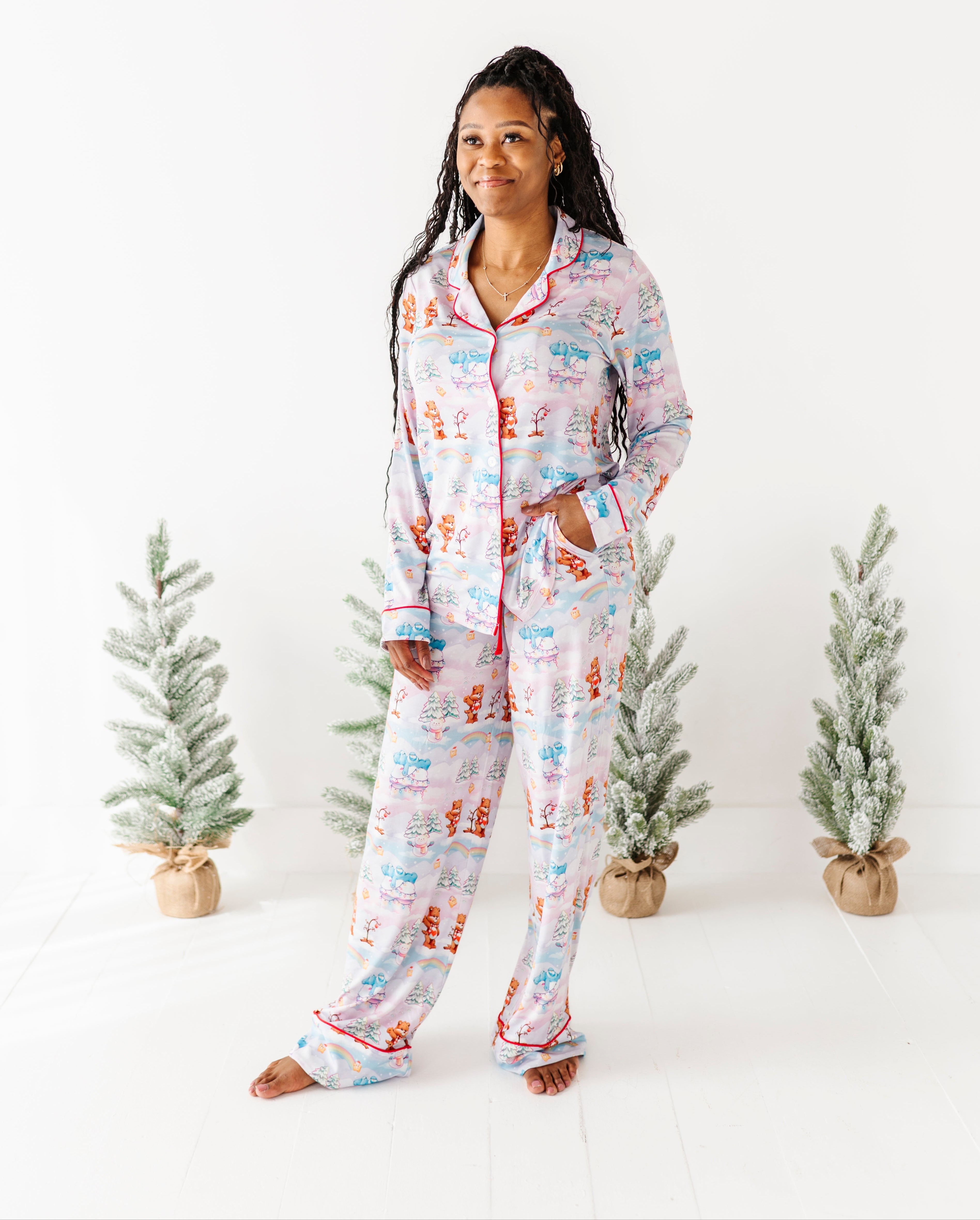 A Care Bears™ Christmas Women's Lounge Set