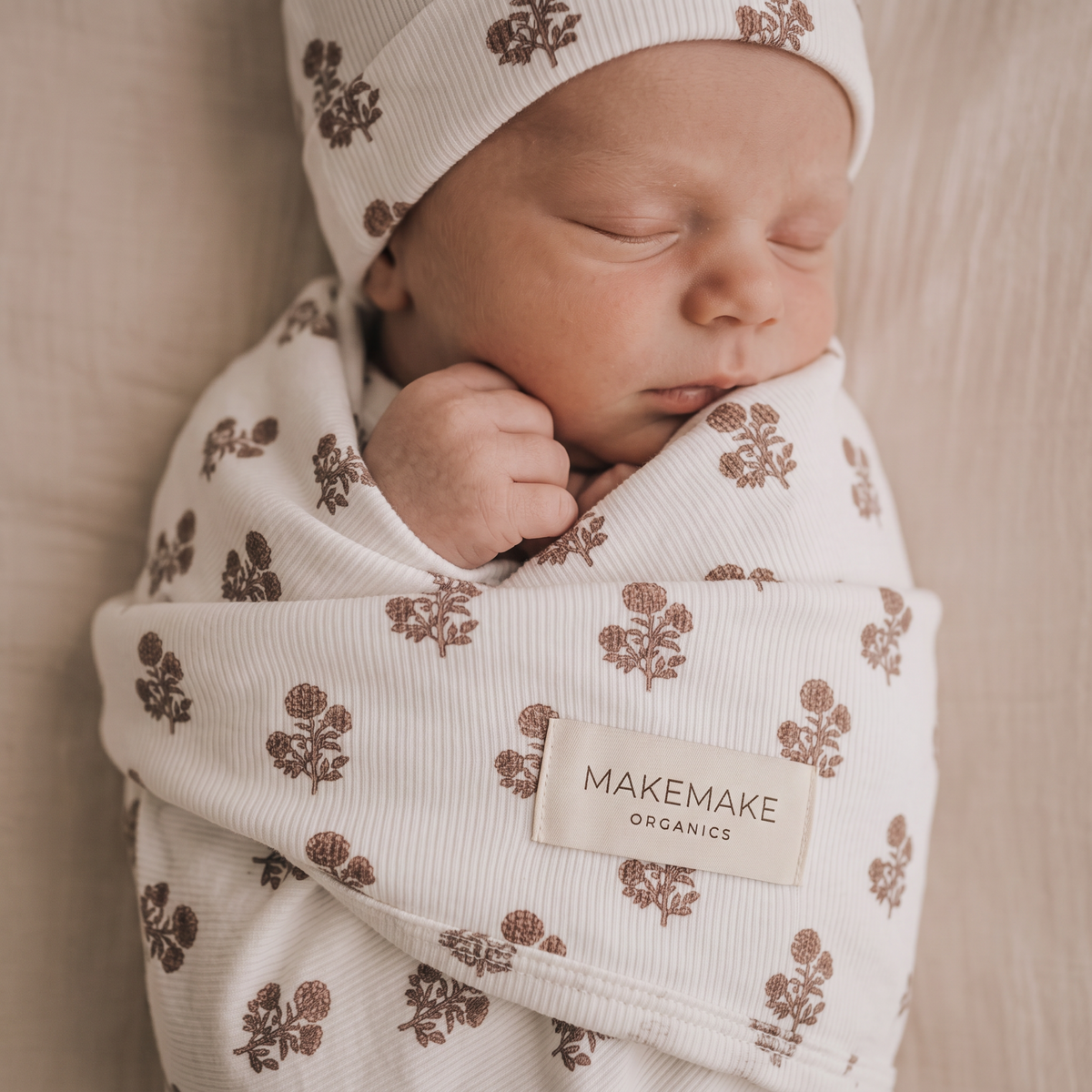 Organic Swaddle Blanket & Hat Set - Loom