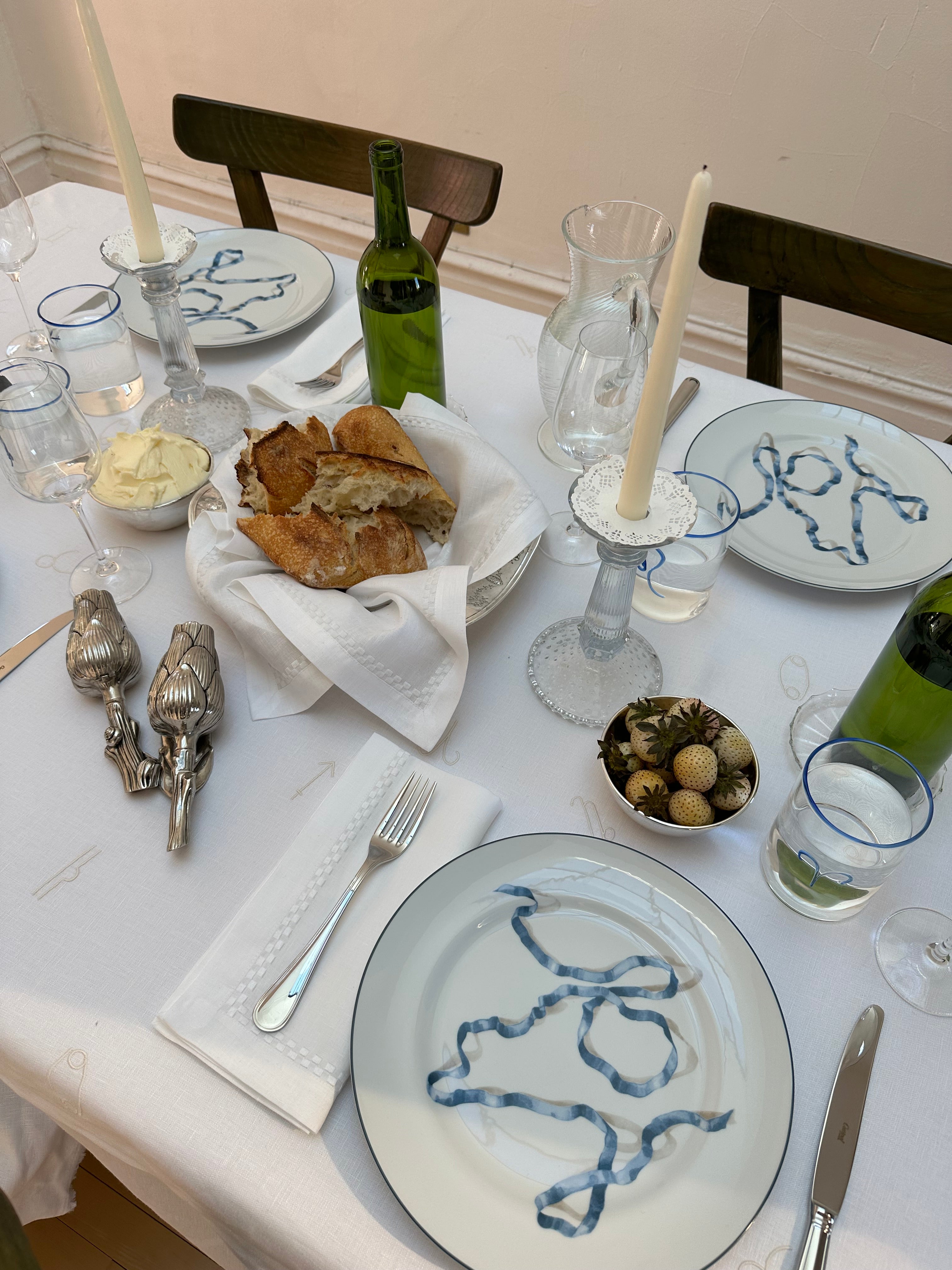 Ribbon Dessert Plates